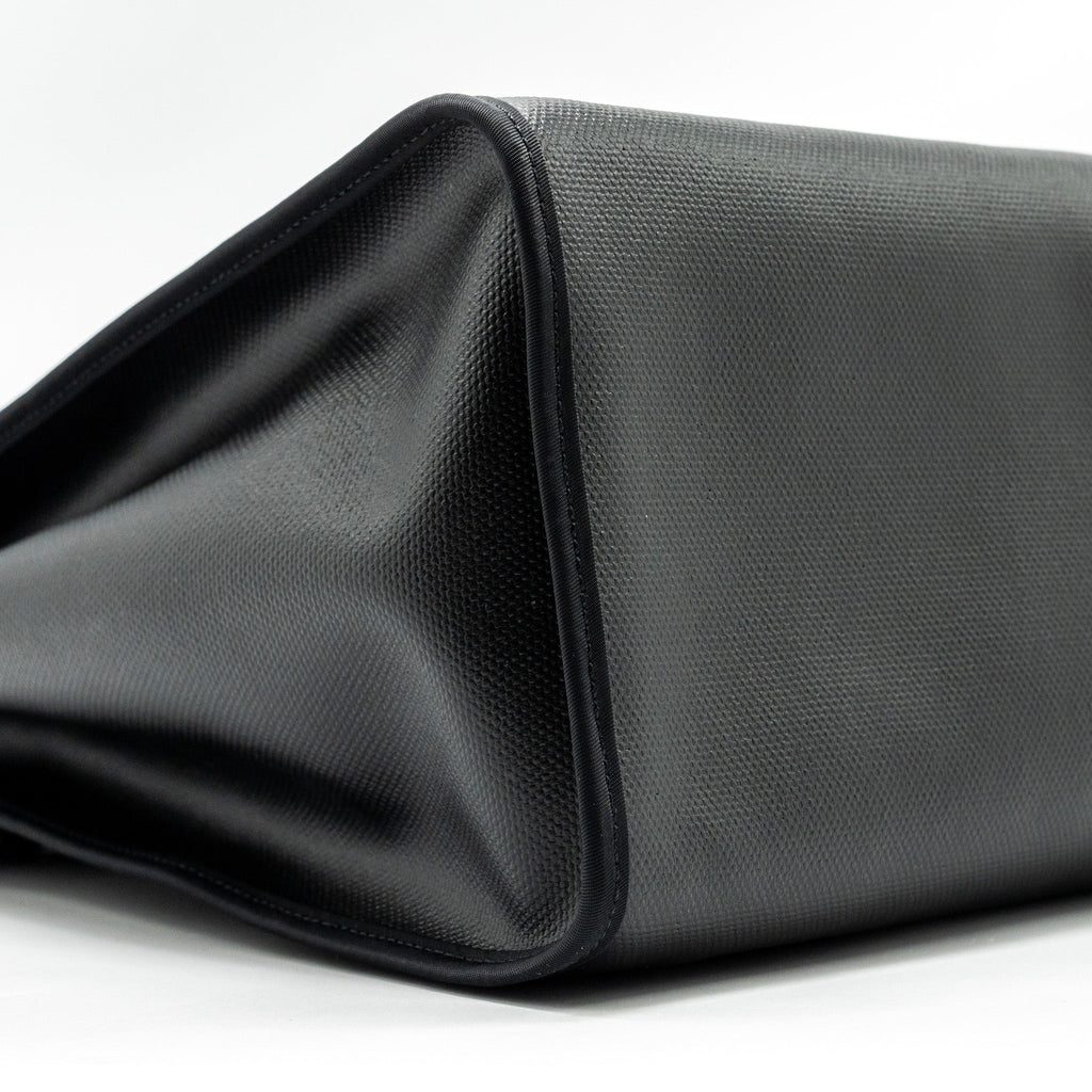 hermes-herbag-39-zip-bag-berline-canvas-leather-black-blue-shw-stamp-c-1