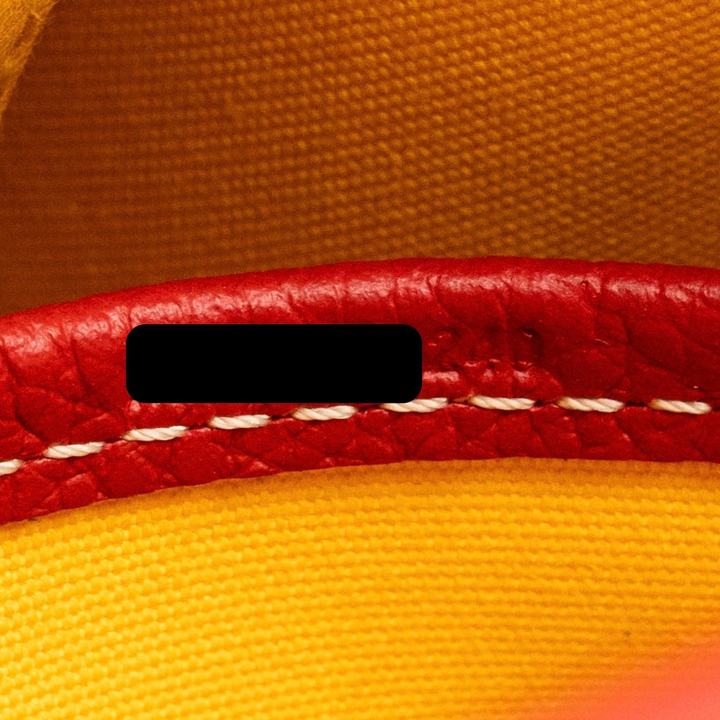 goyard-red