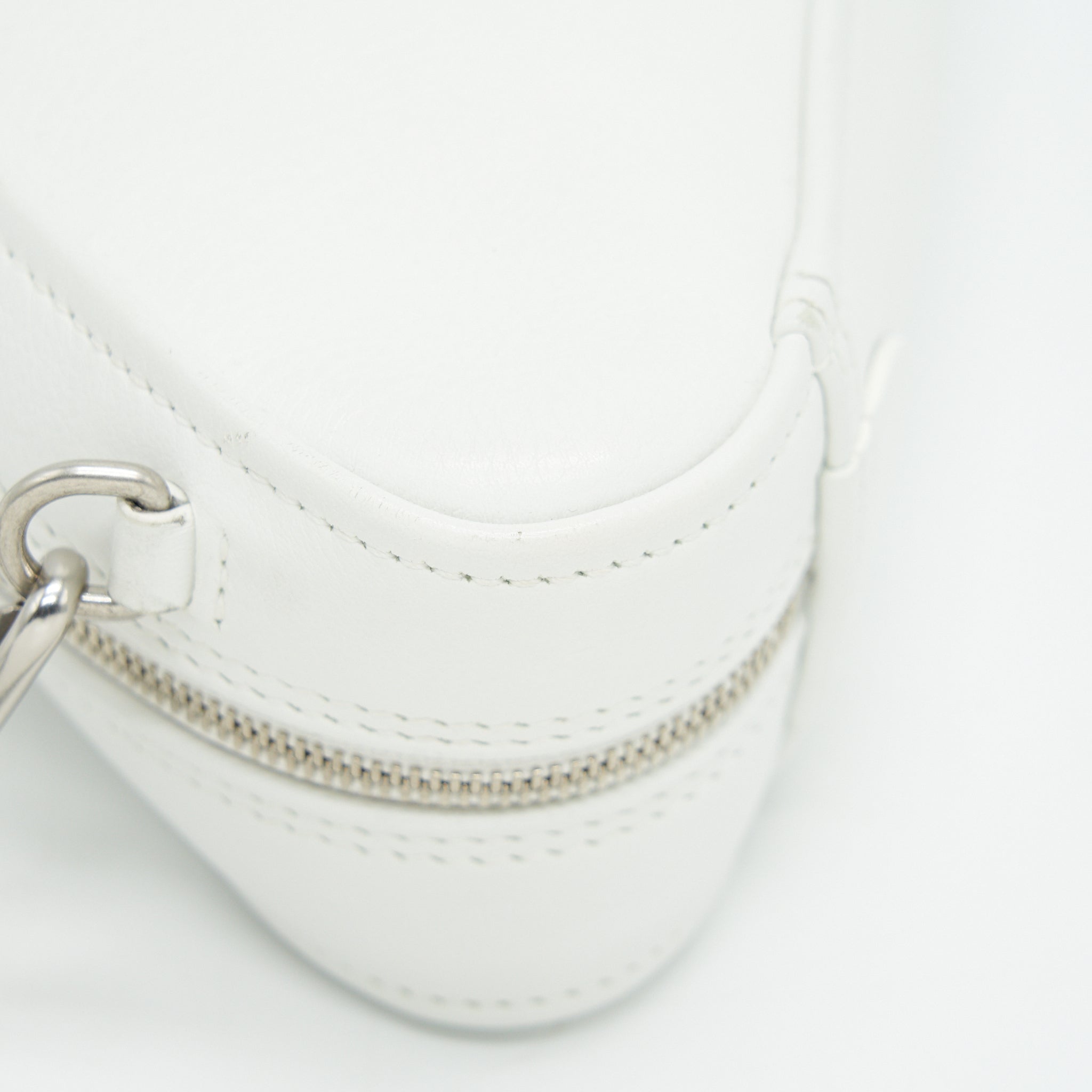 balenciaga-triangle-mini-chain-crossbody-bag-white