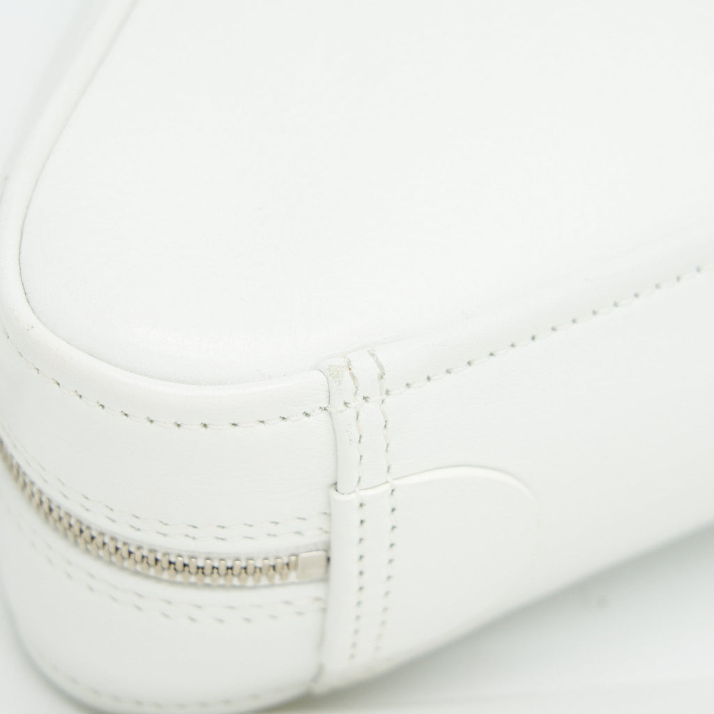 balenciaga-triangle-mini-chain-crossbody-bag-white