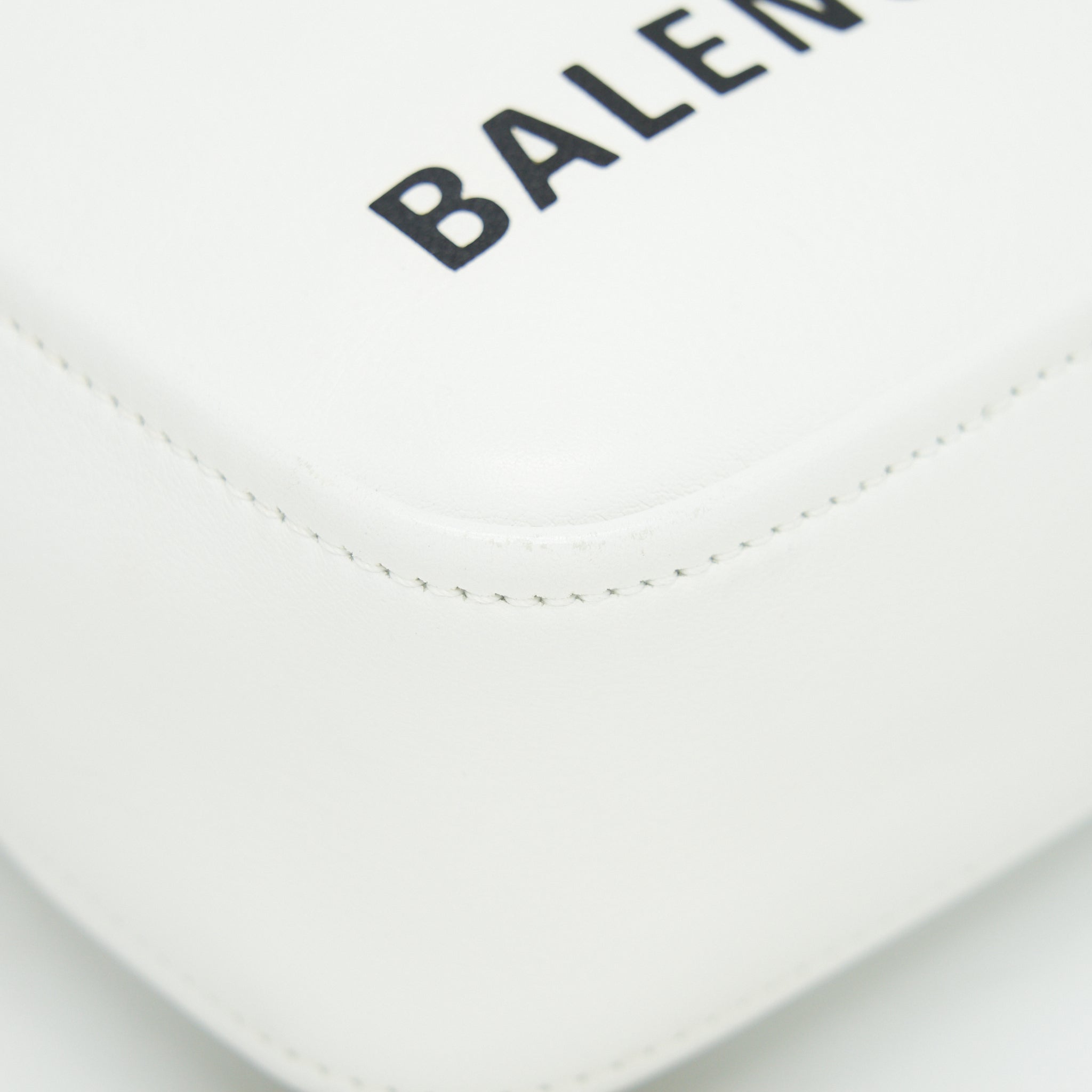 balenciaga-triangle-mini-chain-crossbody-bag-white