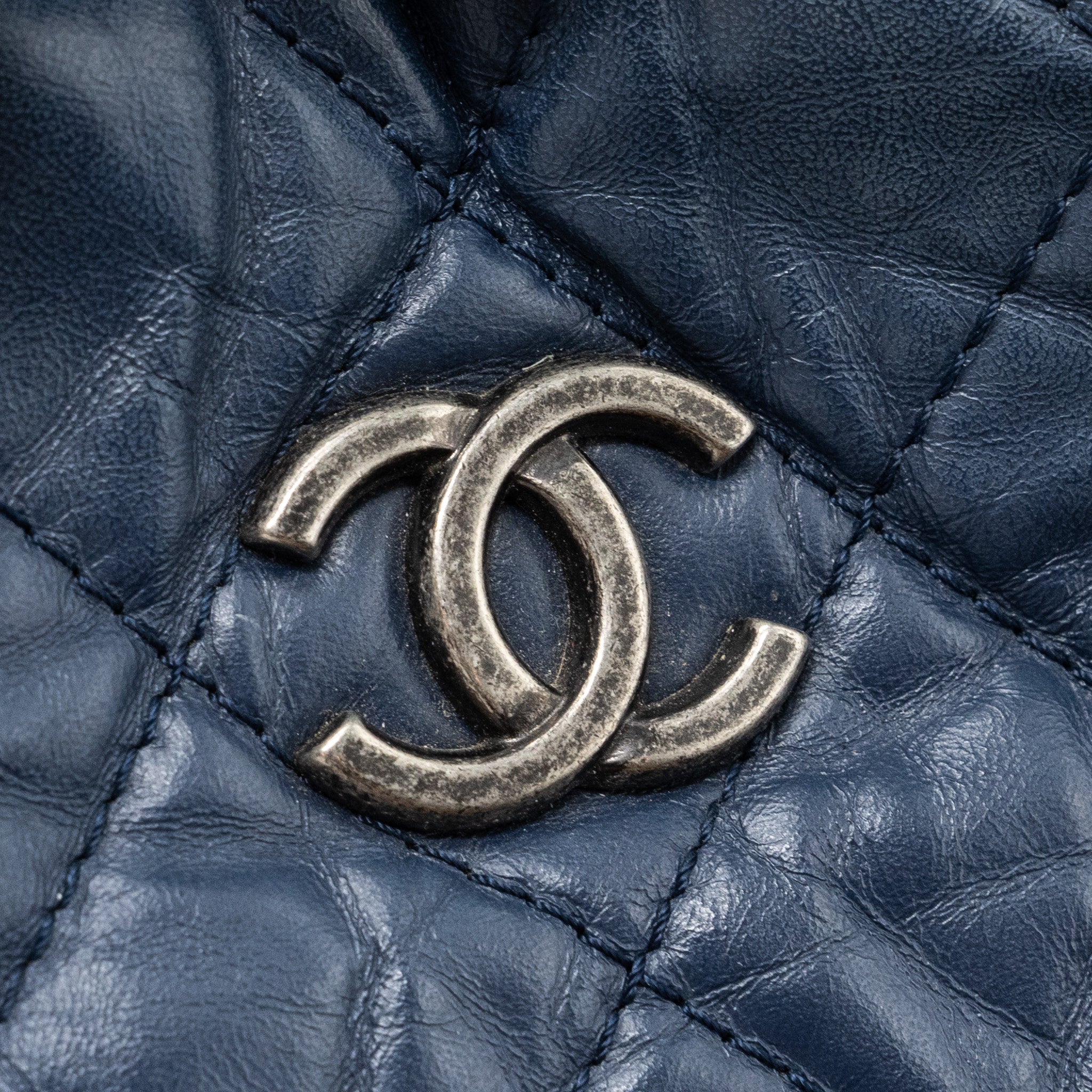 chanel-small-gabrielle-backpack-aged-calfskin-navy-blue-black-ruthenium-hardware