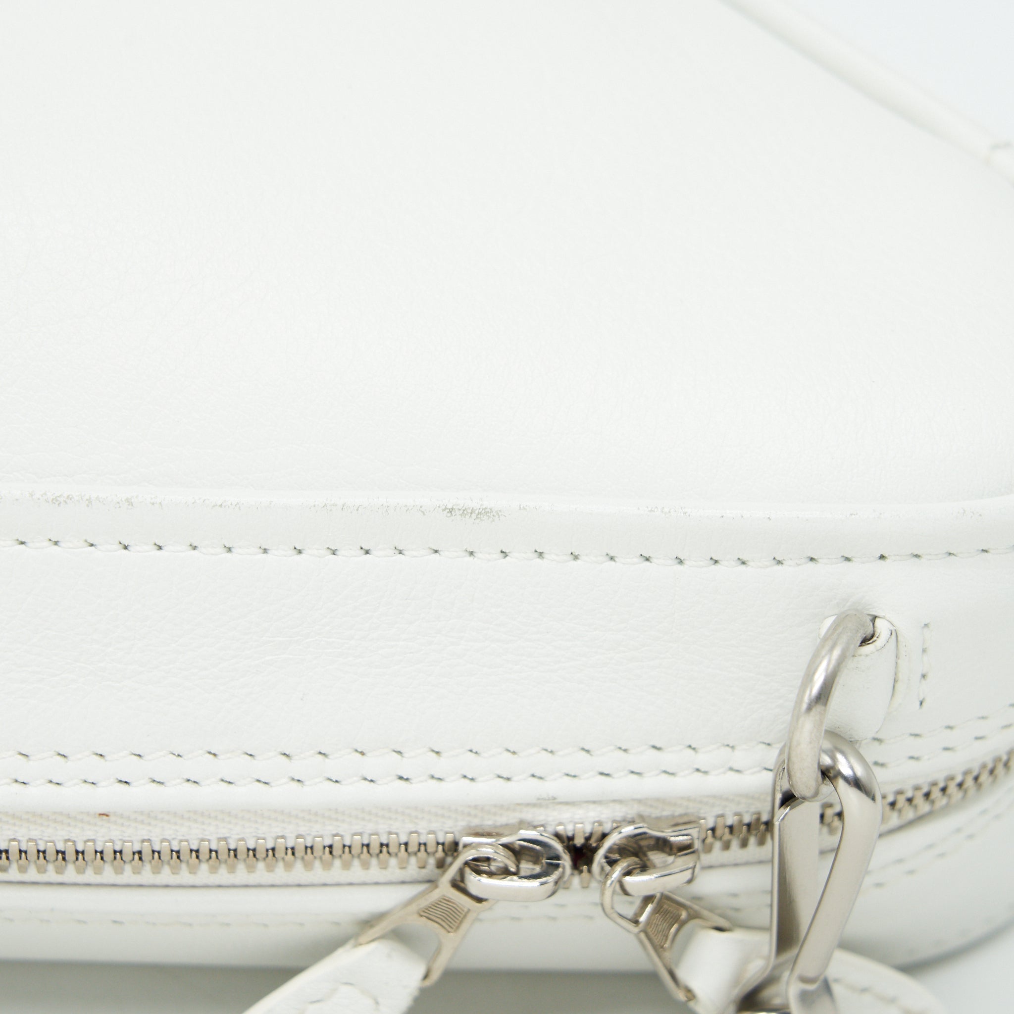 balenciaga-triangle-mini-chain-crossbody-bag-white