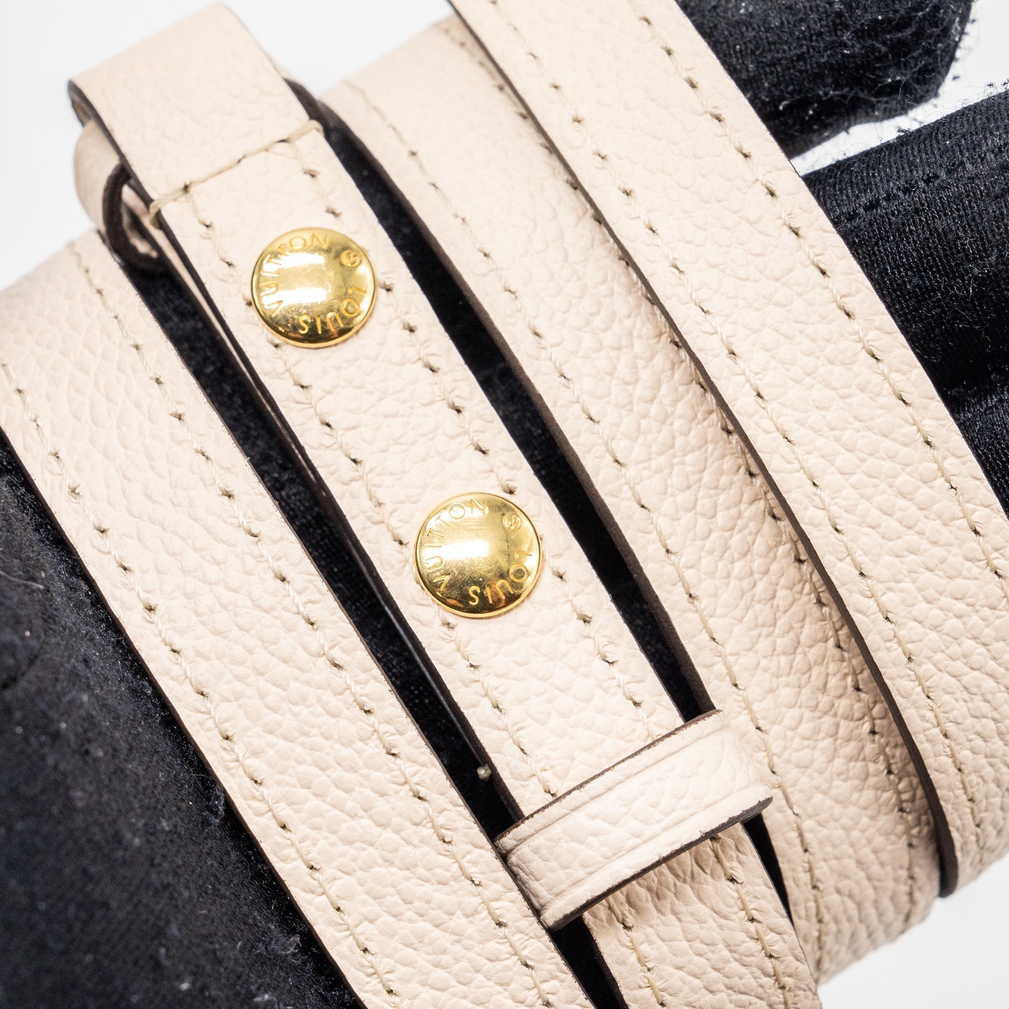 louis-vuitton-neonoe-bb-empreinte-leather-cream-multicolour-ghw