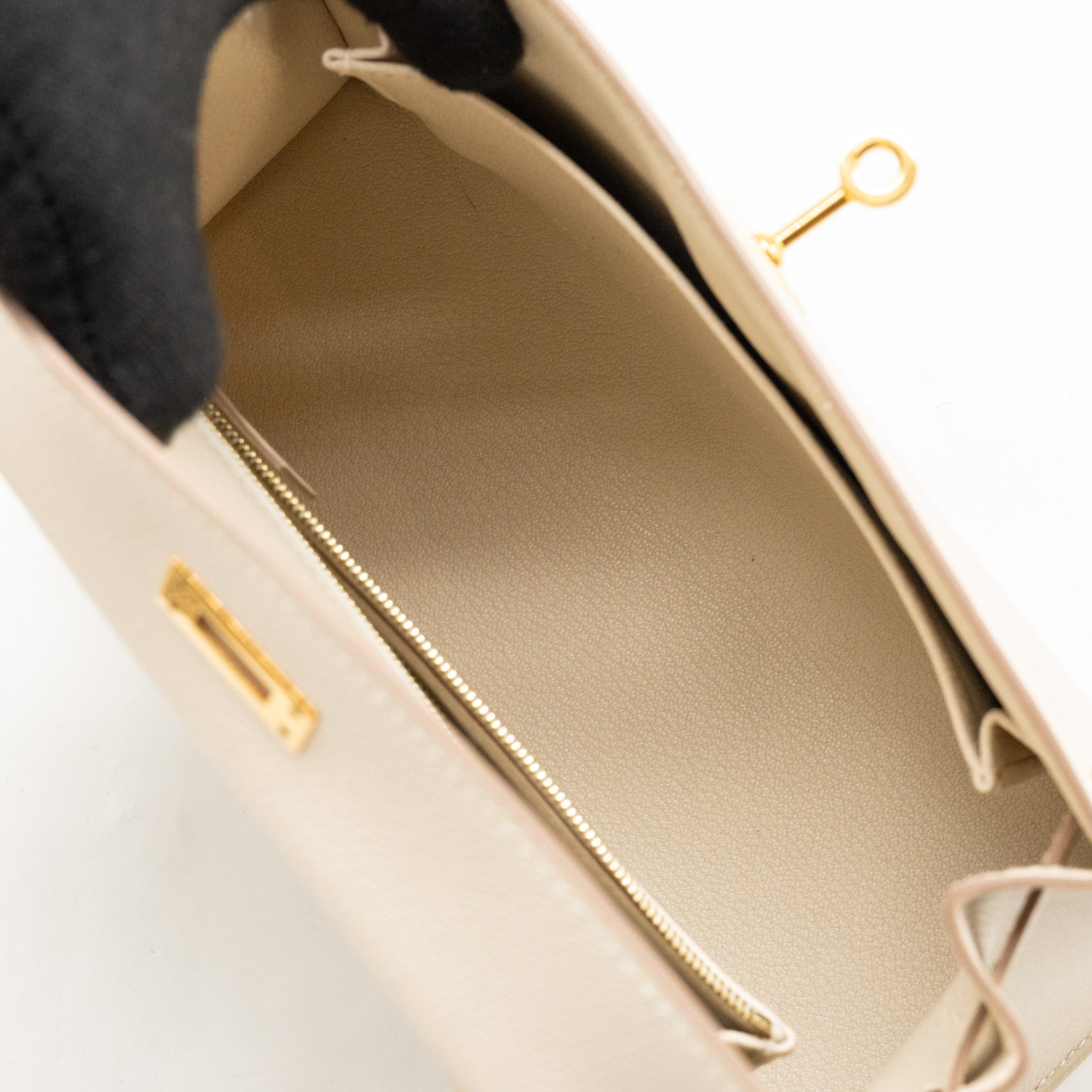hermes-kelly-25-epsom-craie-ghw-stamp-y
