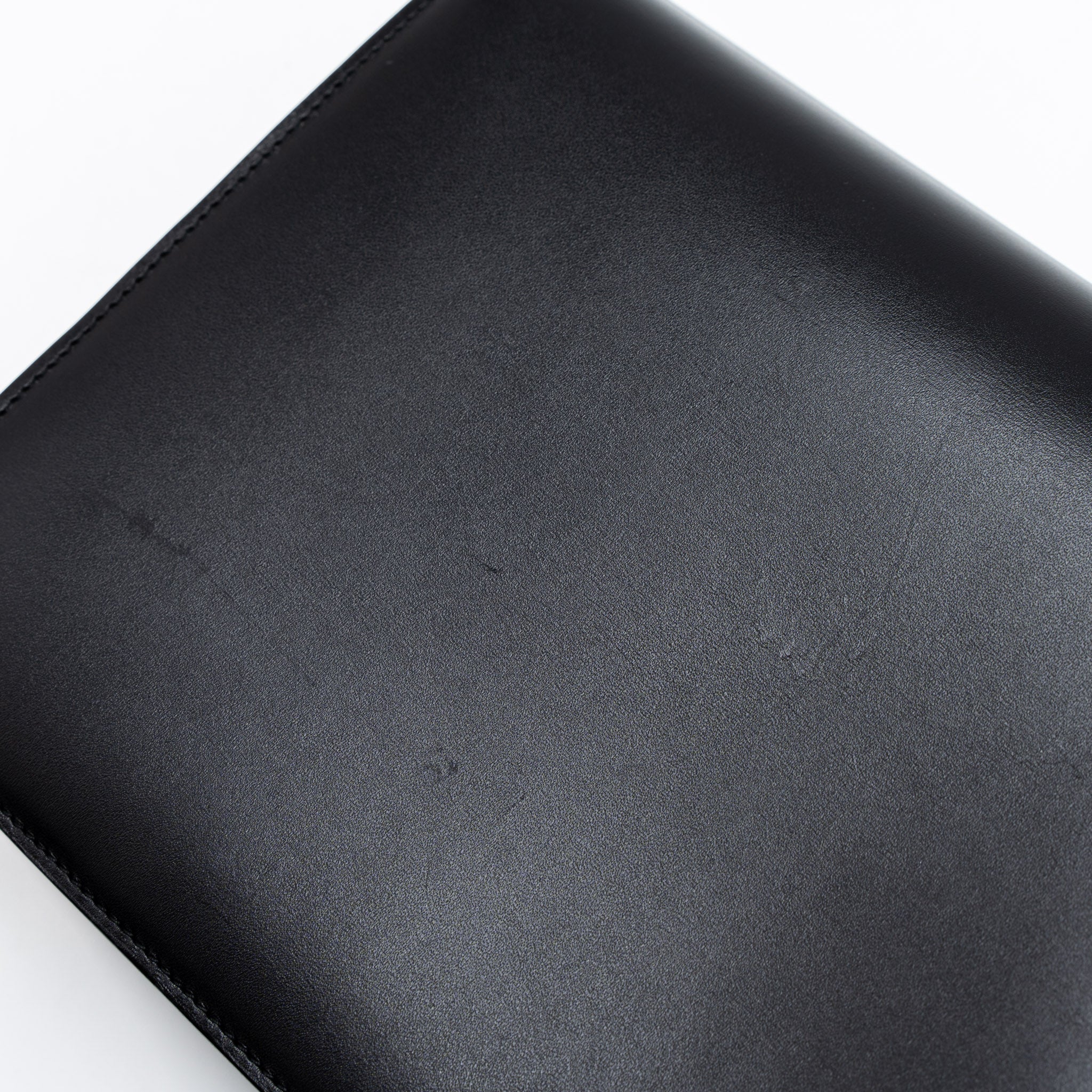 celine-medium-classic-box-calfskin-black-ghw