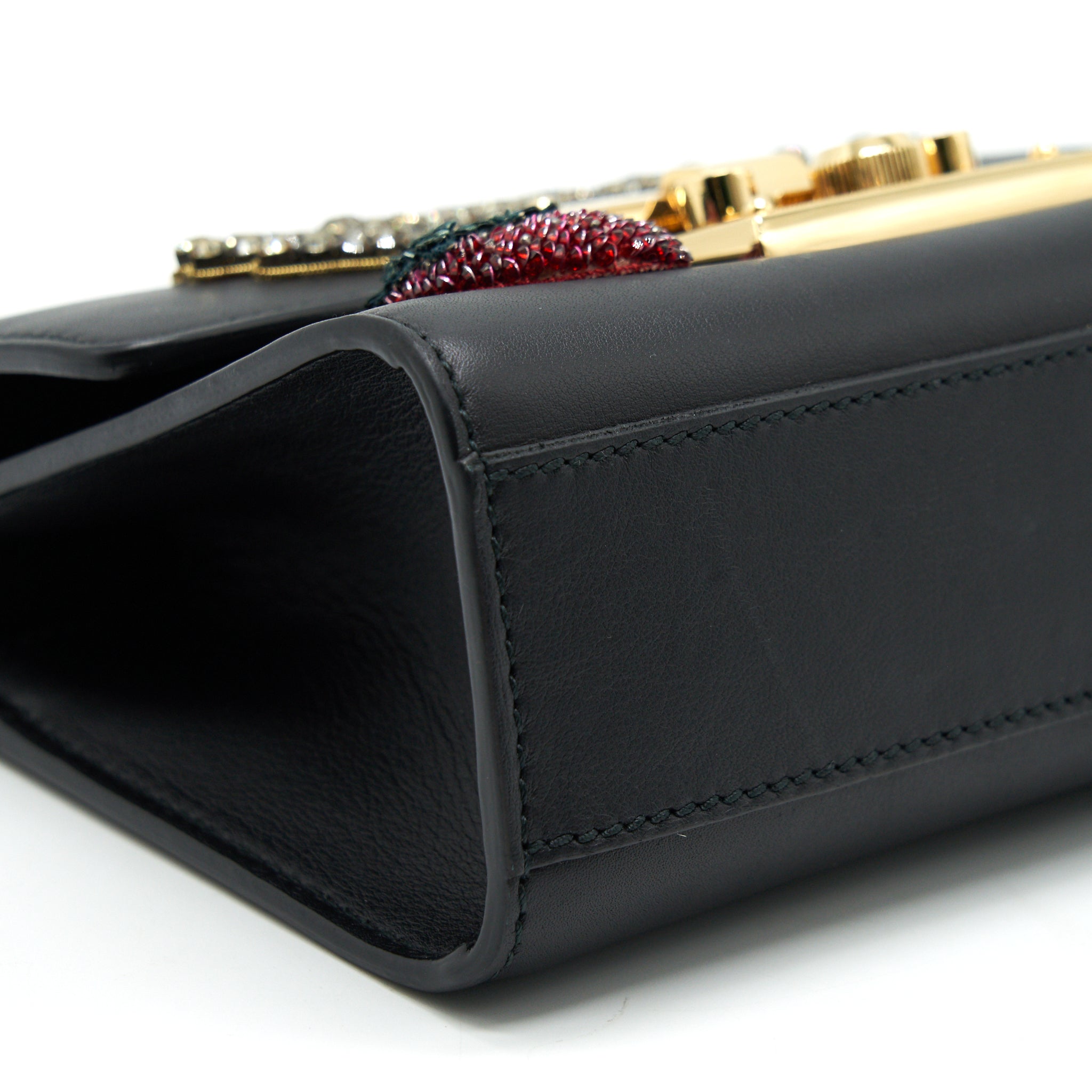 gucci-limited-edition-padlock-chain-bag-black-1