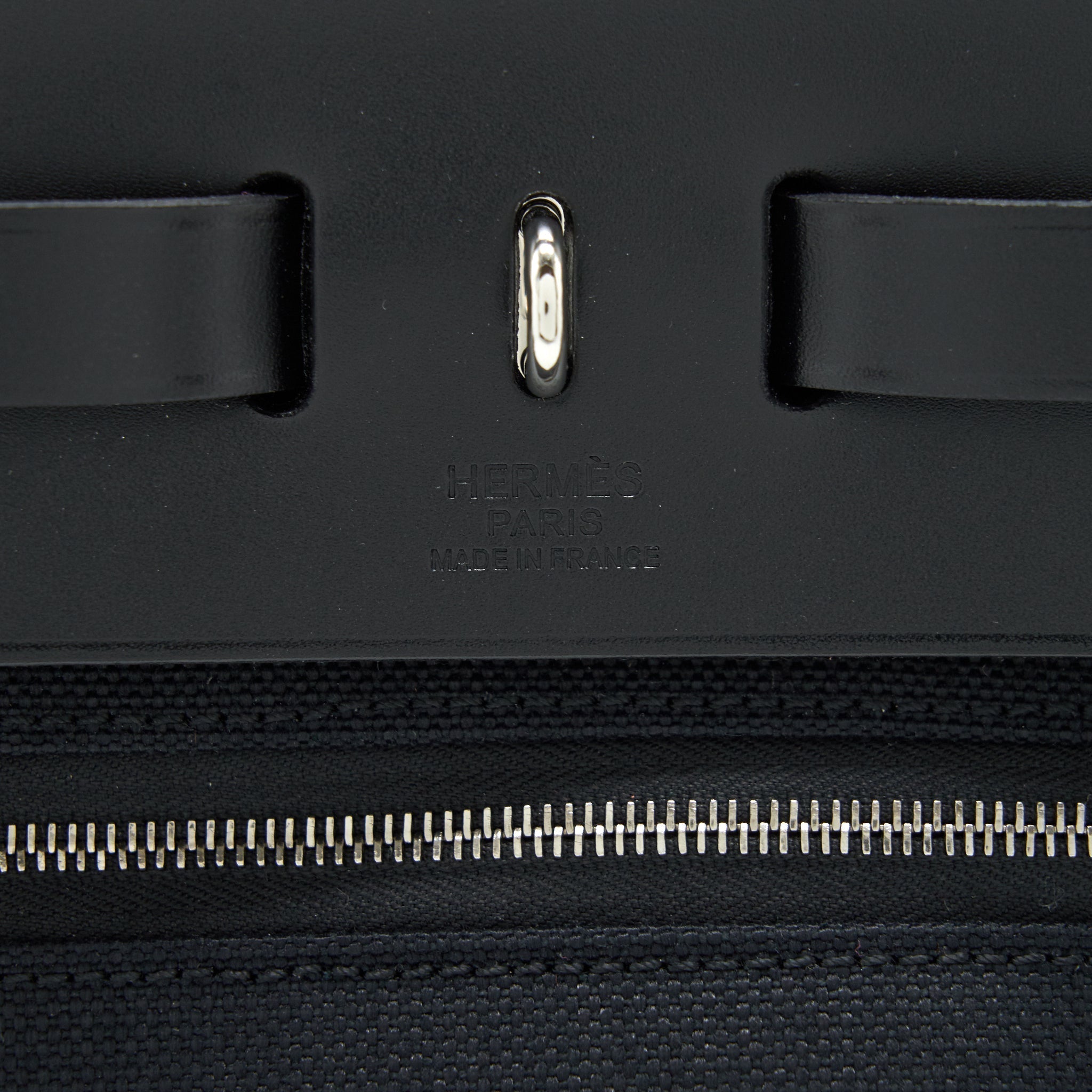 hermes-herbag-zip-31-retourne-bag-in-noir-stamp