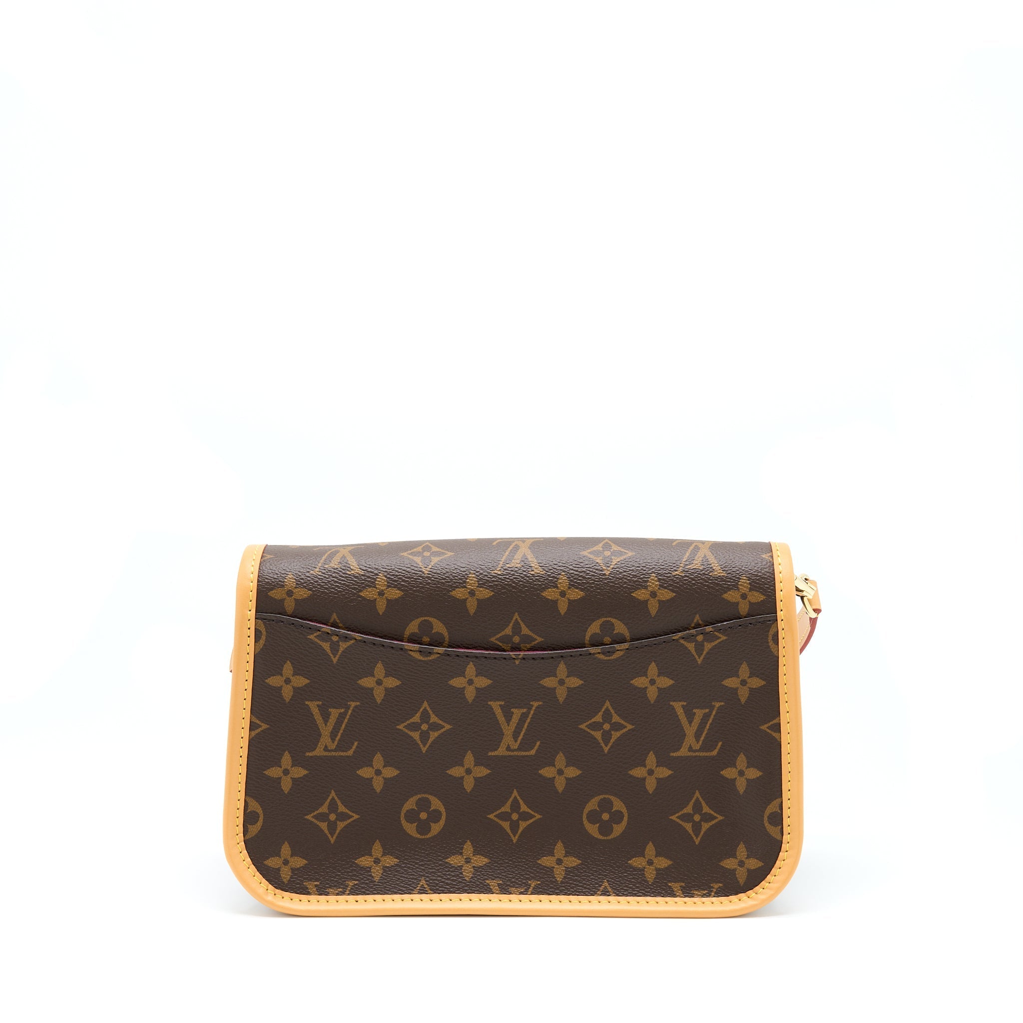 louis-vuitton-diane-monogram-canvas-fuchsia-ghw