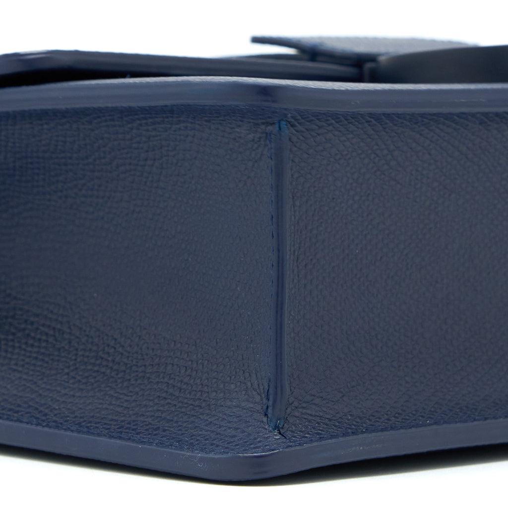 dior-montaigne-30-calfskin-navy-with-black-hardware
