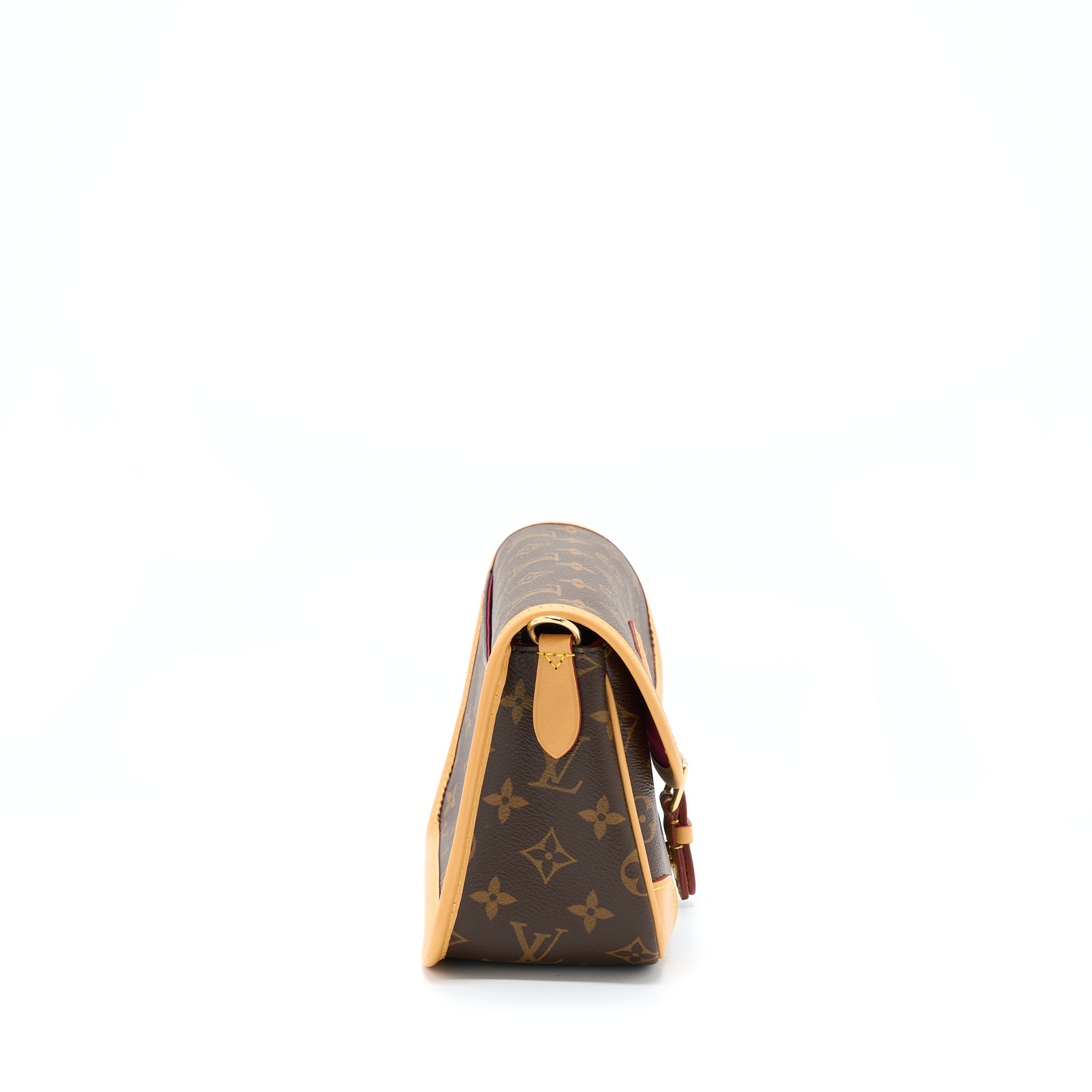 louis-vuitton-diane-monogram-canvas-fuchsia-ghw