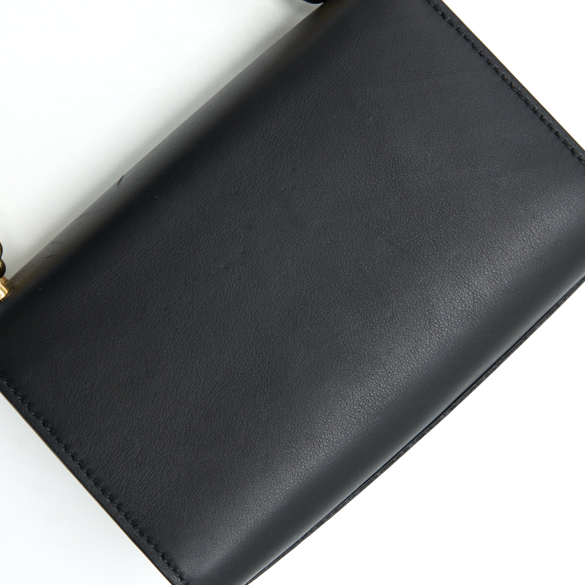 gucci-limited-edition-padlock-chain-bag-black-1