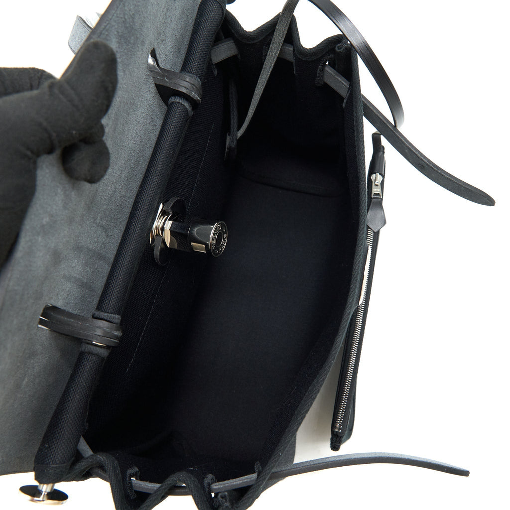 hermes-herbag-zip-31-retourne-bag-in-noir-stamp
