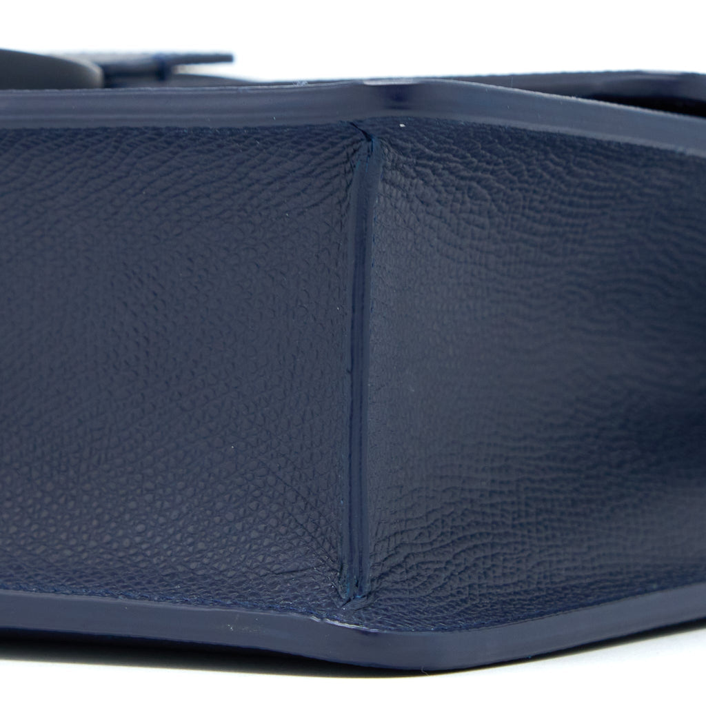 dior-montaigne-30-calfskin-navy-with-black-hardware