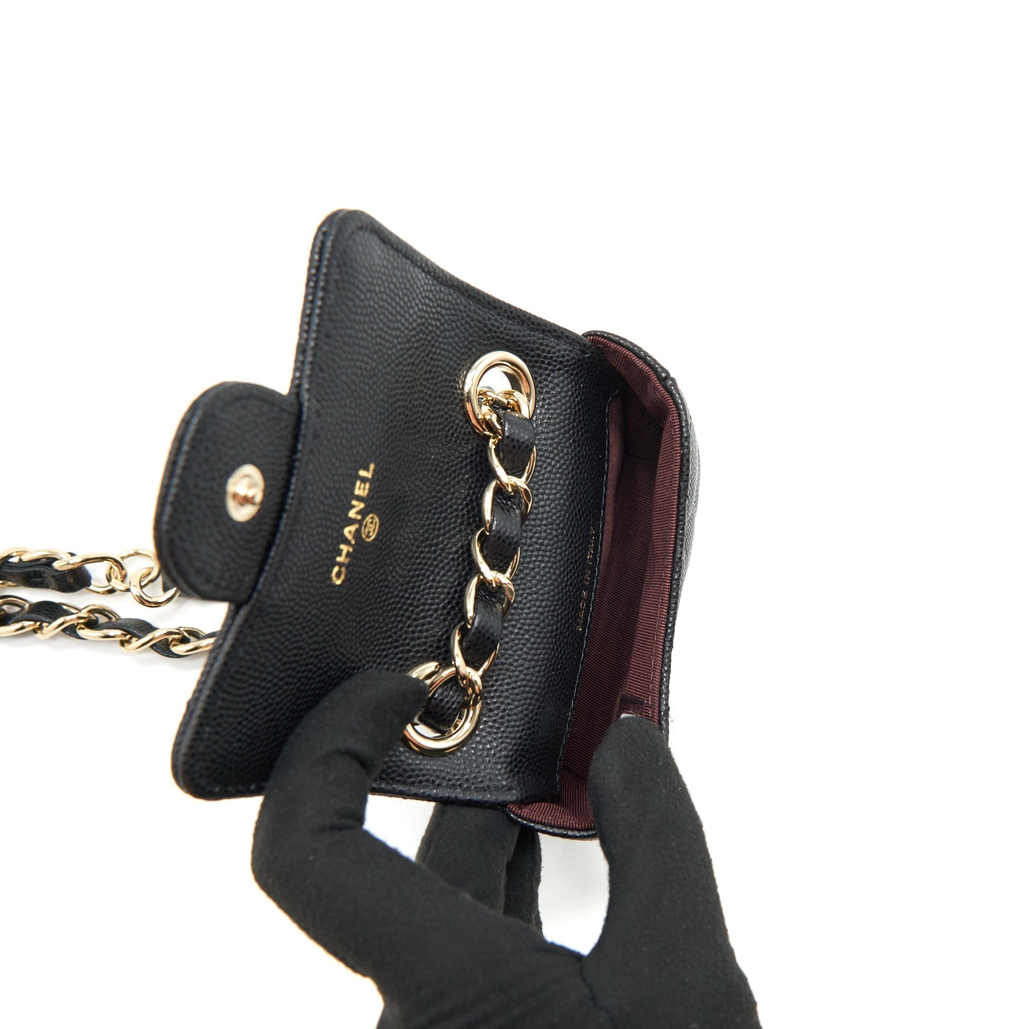 chanel-21b-belt-bag-with-caviar-black-lghw