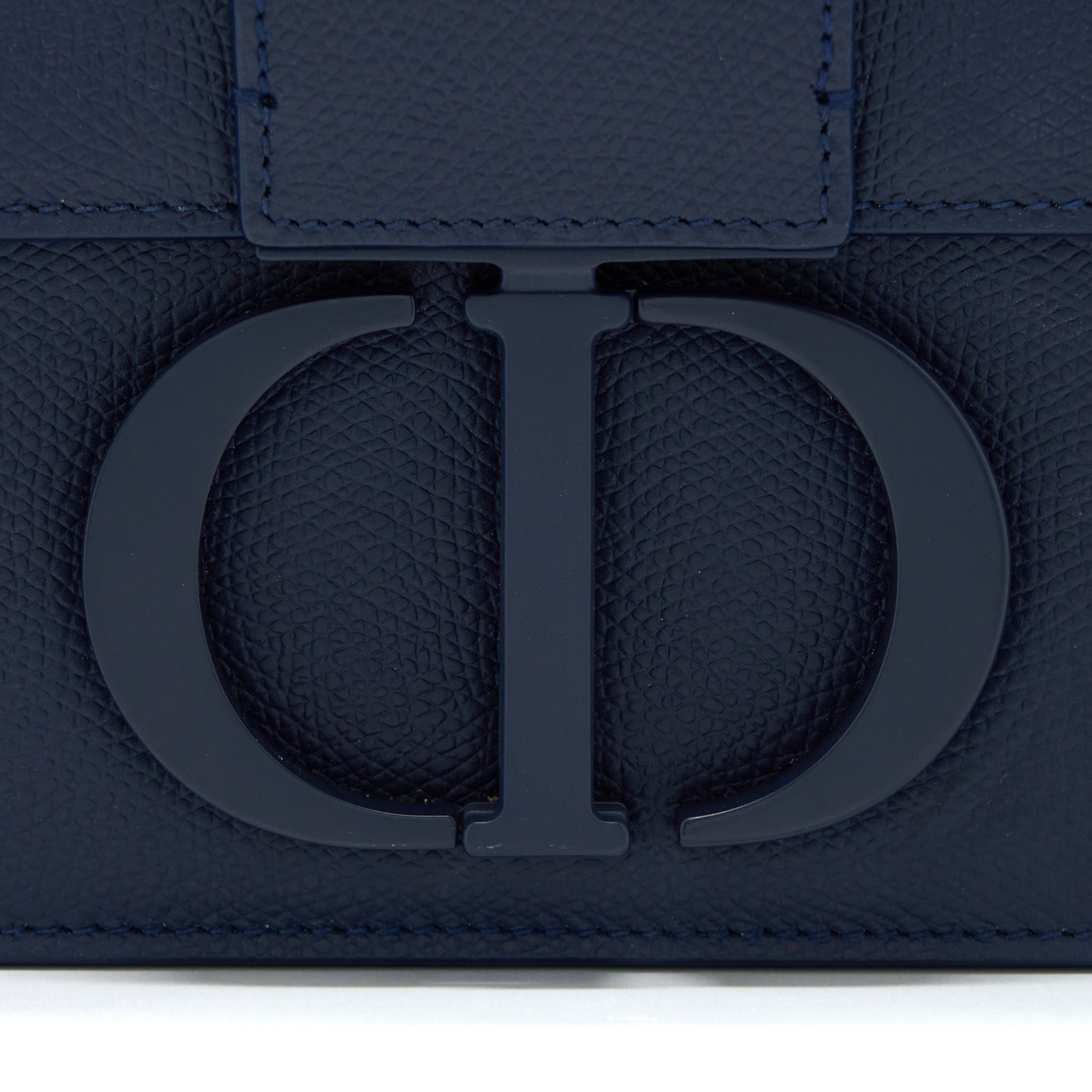 dior-montaigne-30-calfskin-navy-with-black-hardware
