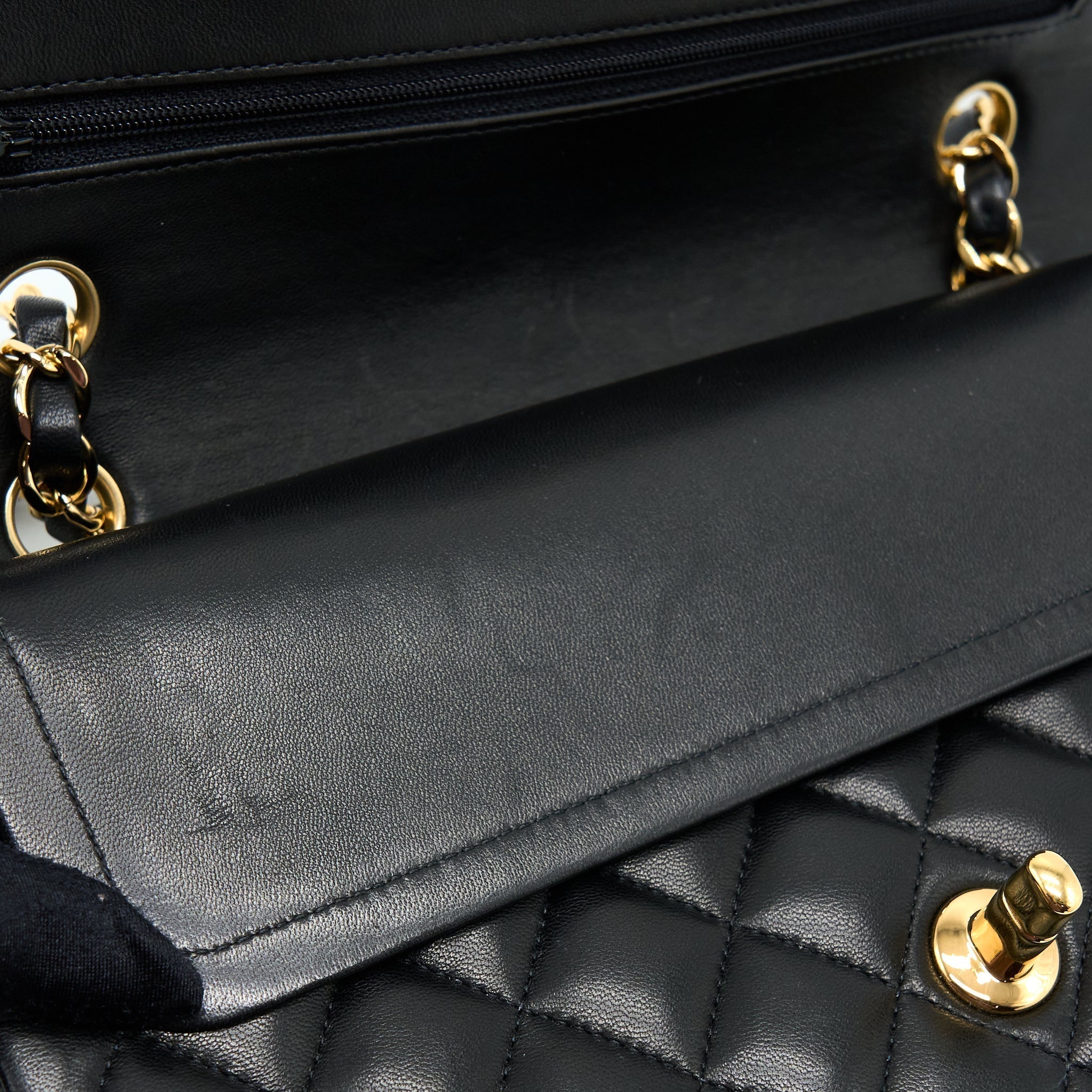 chanel-classic-double-flap-bag-lambskin-black-ghw