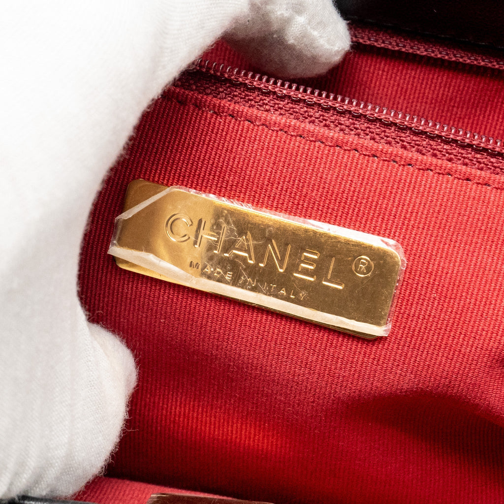 chanel-small-19-bag-lambskin-black-multicolor-hardware-microchip-copy