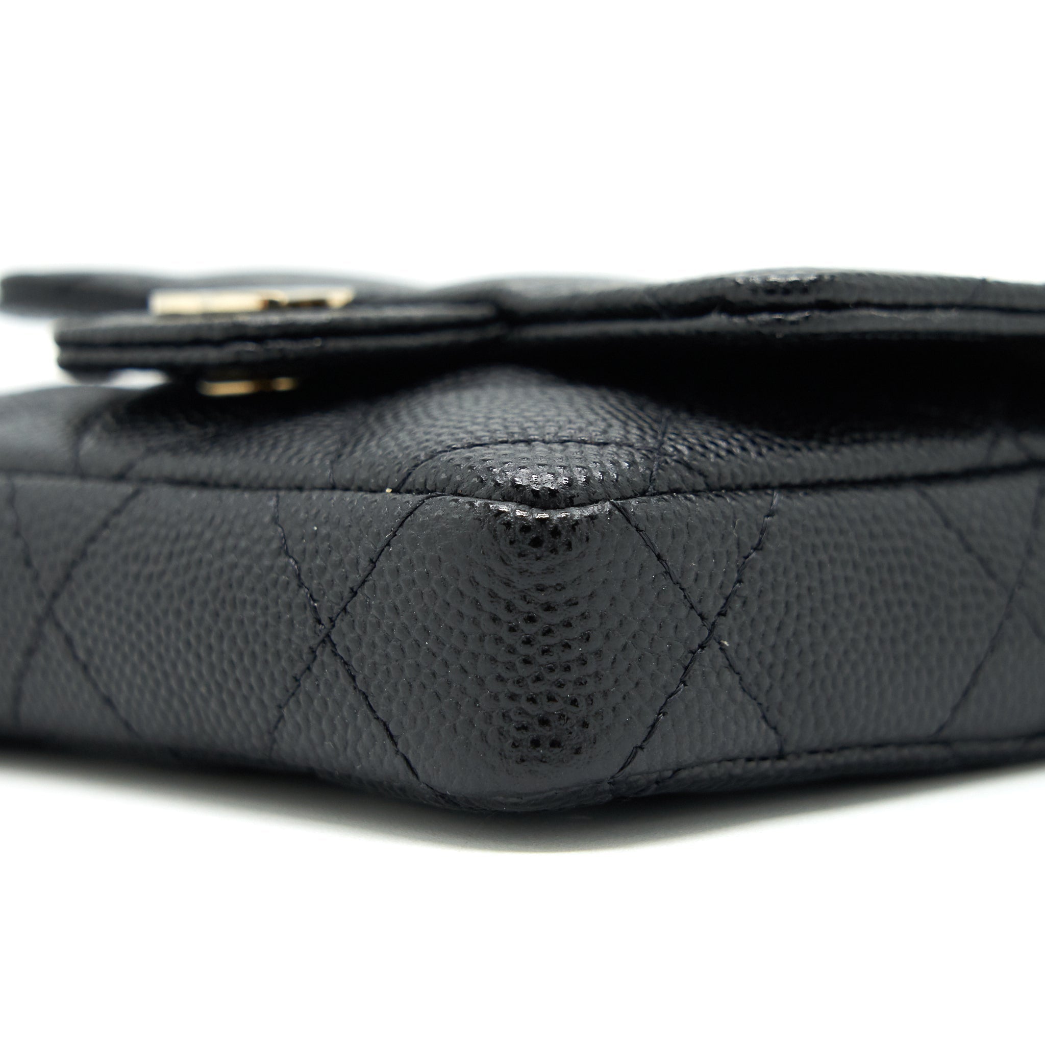 chanel-21b-belt-bag-with-caviar-black-lghw