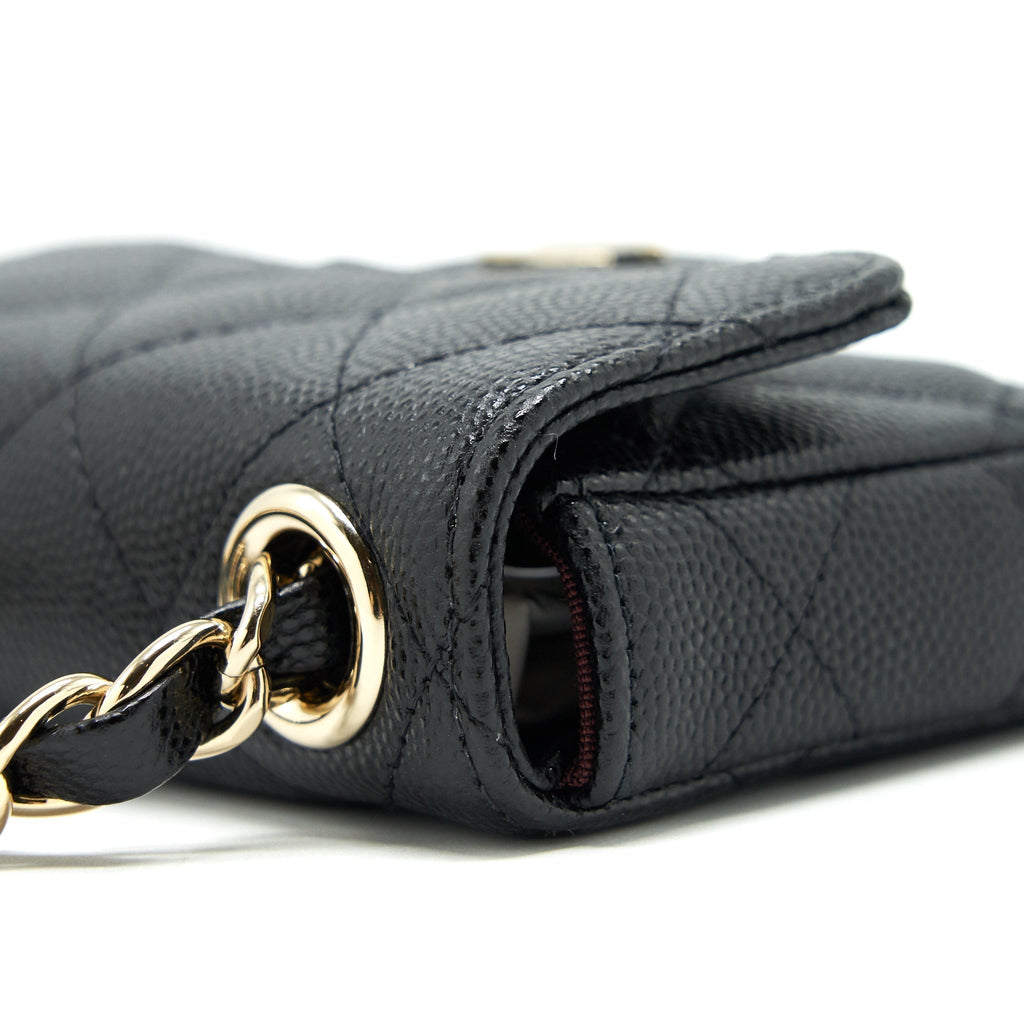 chanel-21b-belt-bag-with-caviar-black-lghw