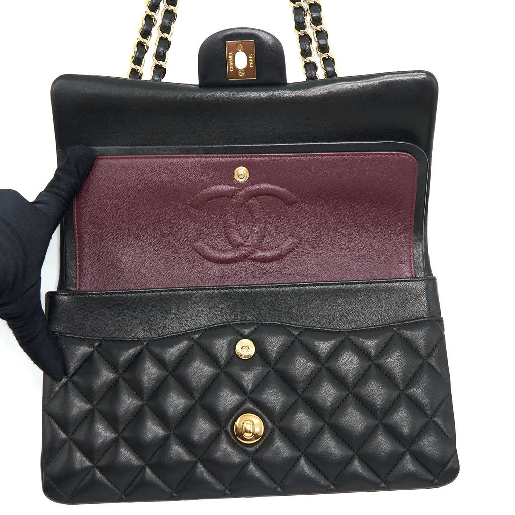 chanel-classic-double-flap-bag-lambskin-black-ghw