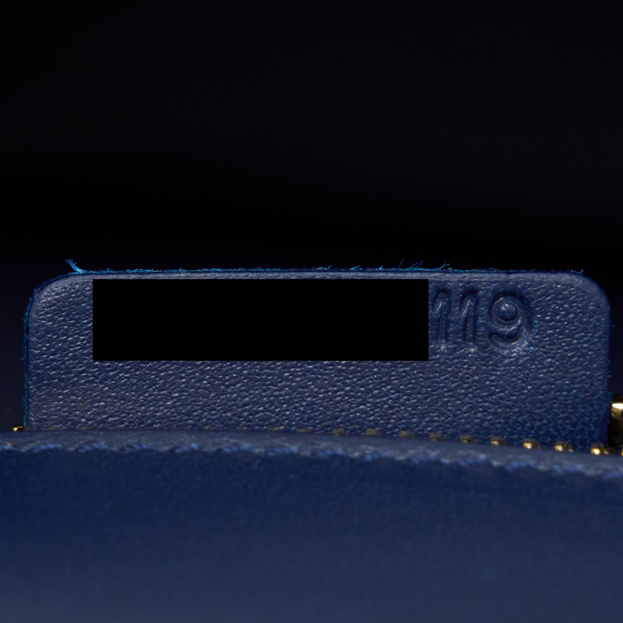 dior-montaigne-30-calfskin-navy-with-black-hardware