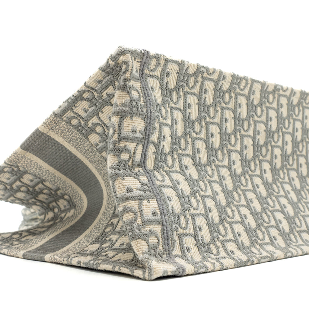 dior-meidum-book-tote-dior-oblique-embroidery-canvas-ecru-grey