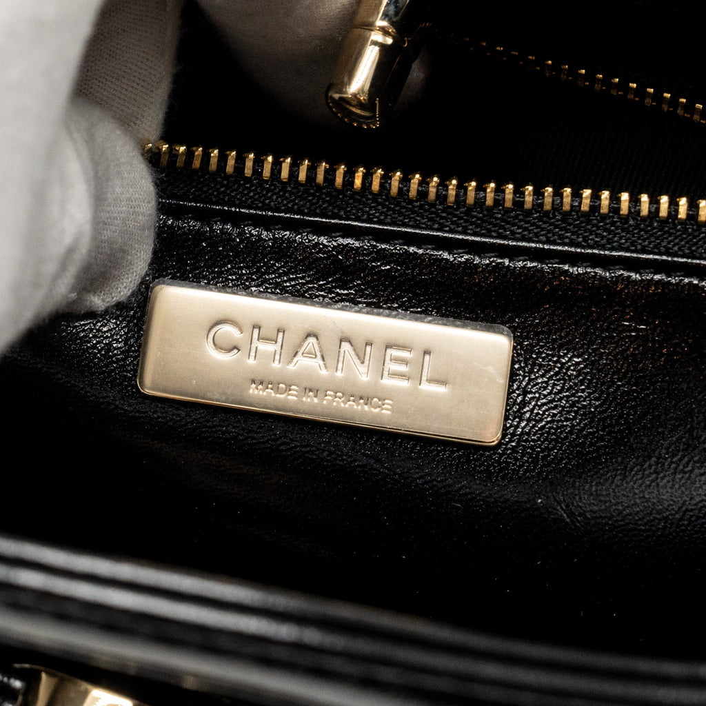 chanel-mini-31-bag-shiny-calfskin-black-lghw-microchip