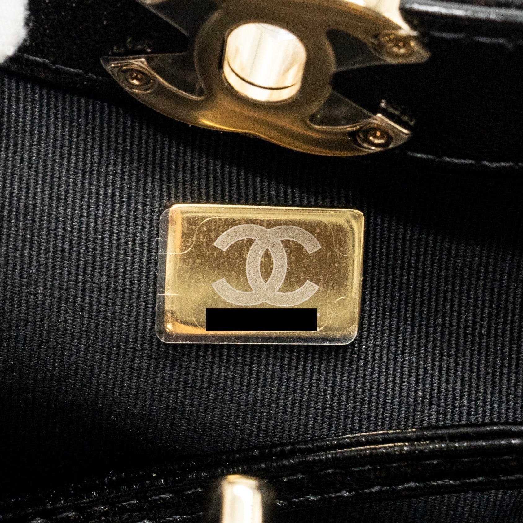 chanel-mini-31-bag-shiny-calfskin-black-lghw-microchip