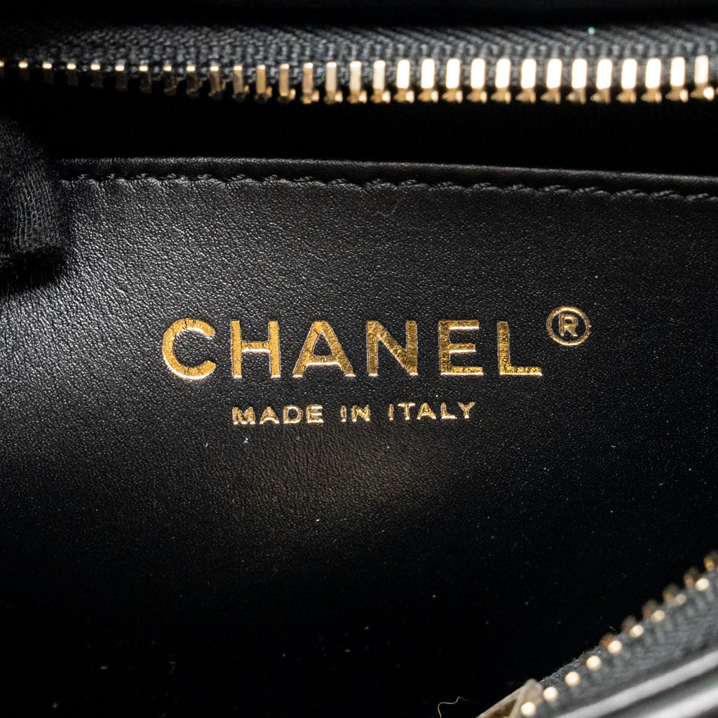 chanel-bag-black-7