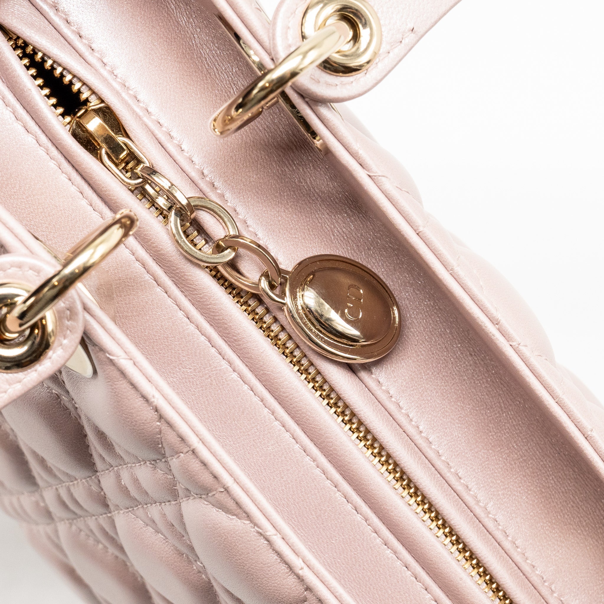 dior-medium-lady-dior-lambskin-iridescent-pink-lghw-1