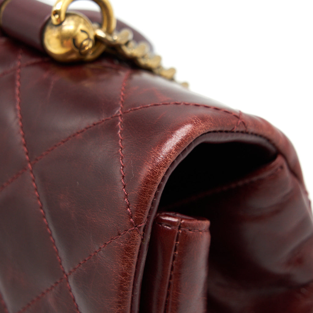 chanel-quilted-shoulder-flap-bag-red-ghw