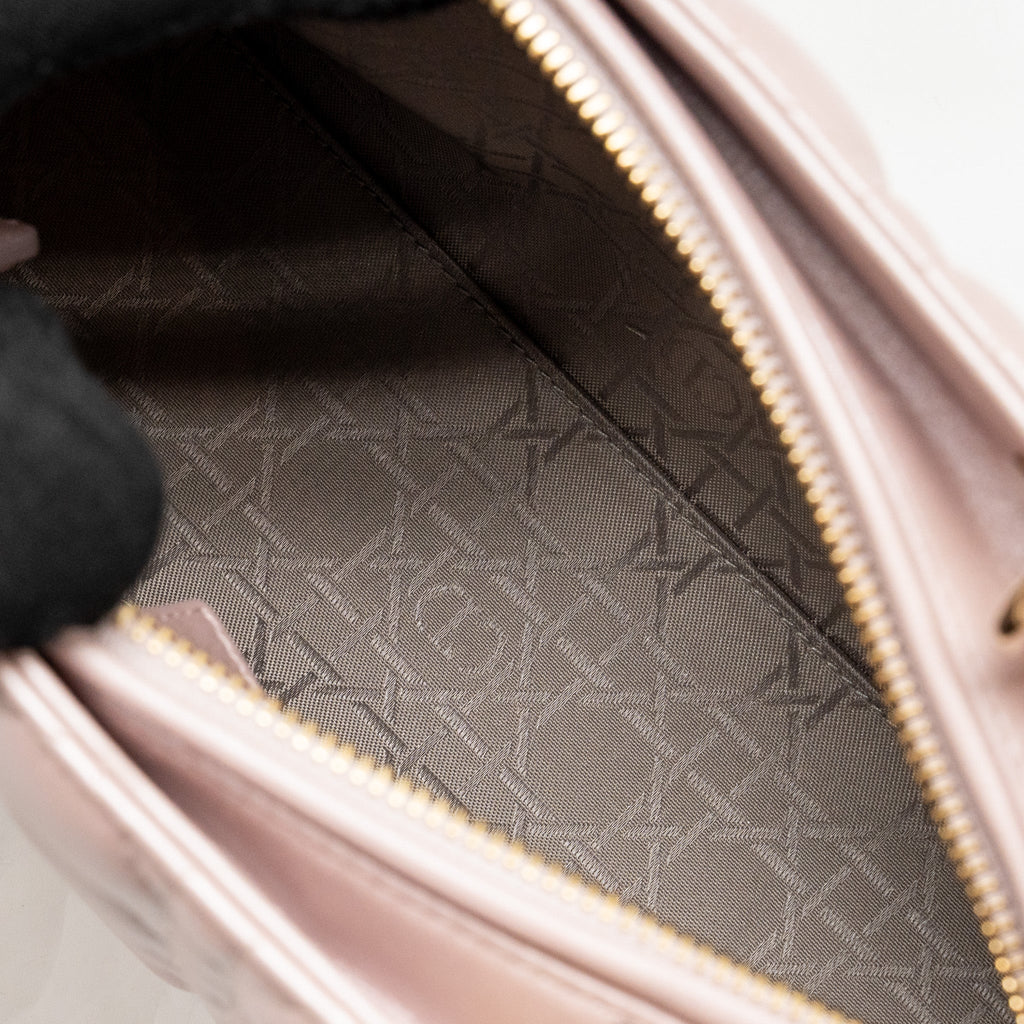 dior-medium-lady-dior-lambskin-iridescent-pink-lghw-1