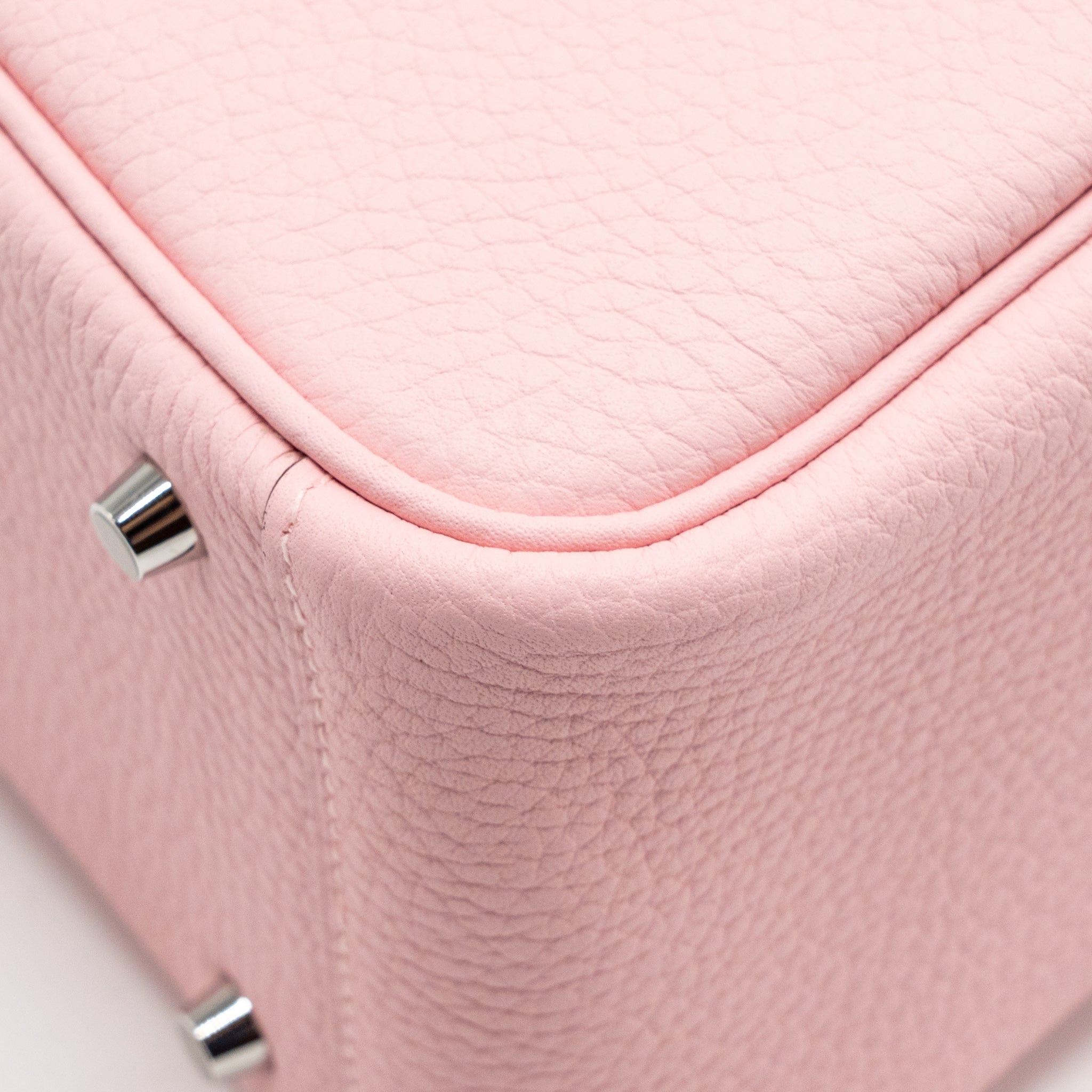 hermes-mini-lindy-ii-clemence-3q-rose-sakura-shw-stamp-k