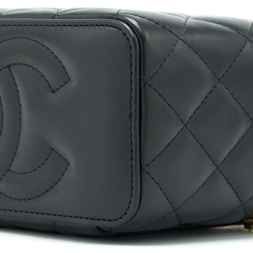 chanel-22k-gold-pillar-adjustable-chain-long-vanity-lambskin-black-ghw-microchip