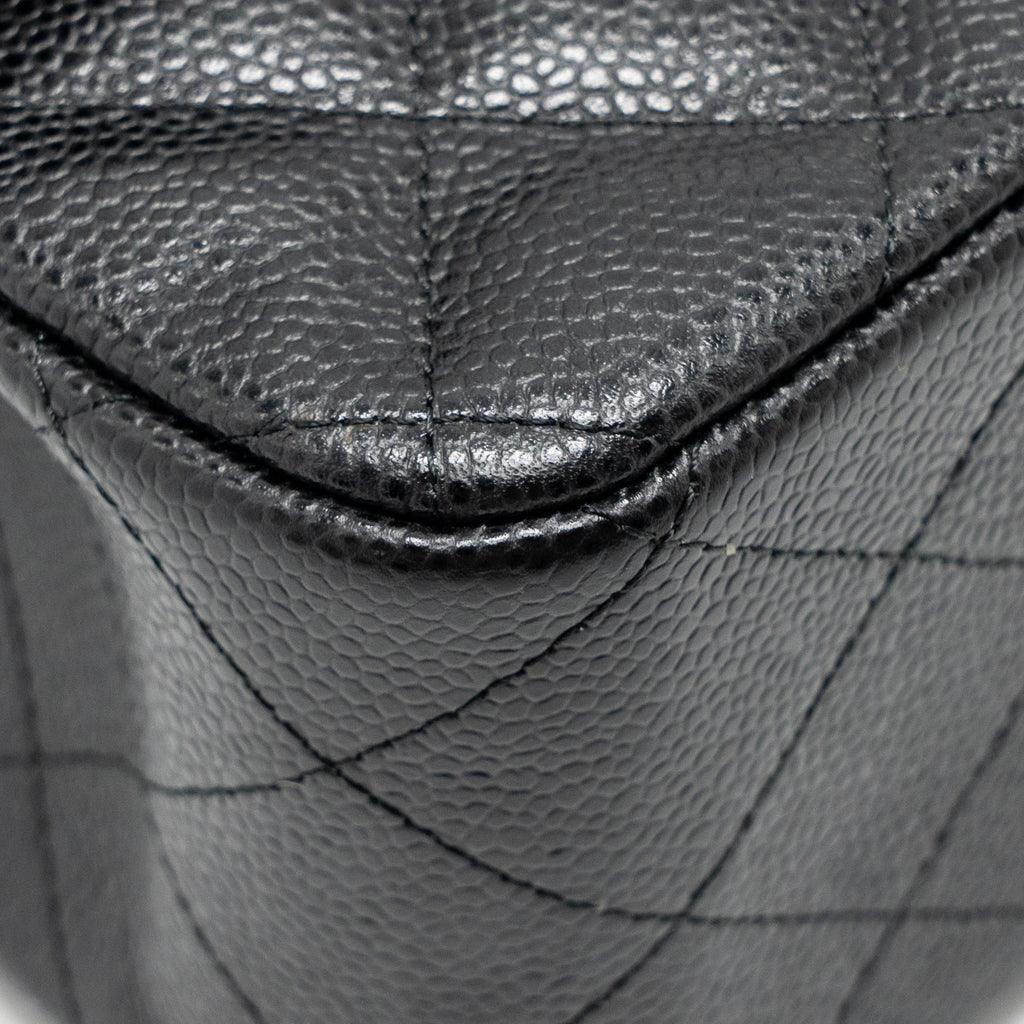 chanel-jumbo-classic-double-flap-bag-caviar-black-ghw-11