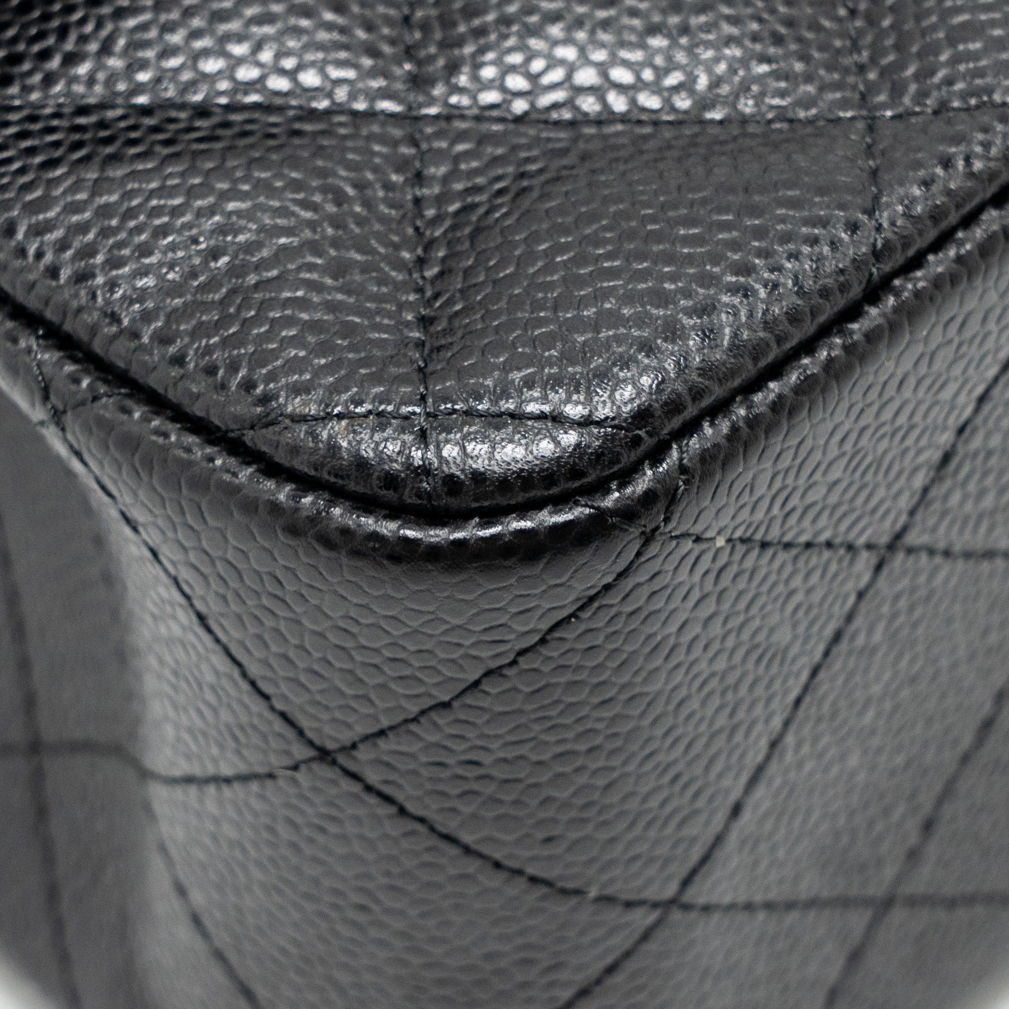 chanel-jumbo-classic-double-flap-bag-caviar-black-ghw-11