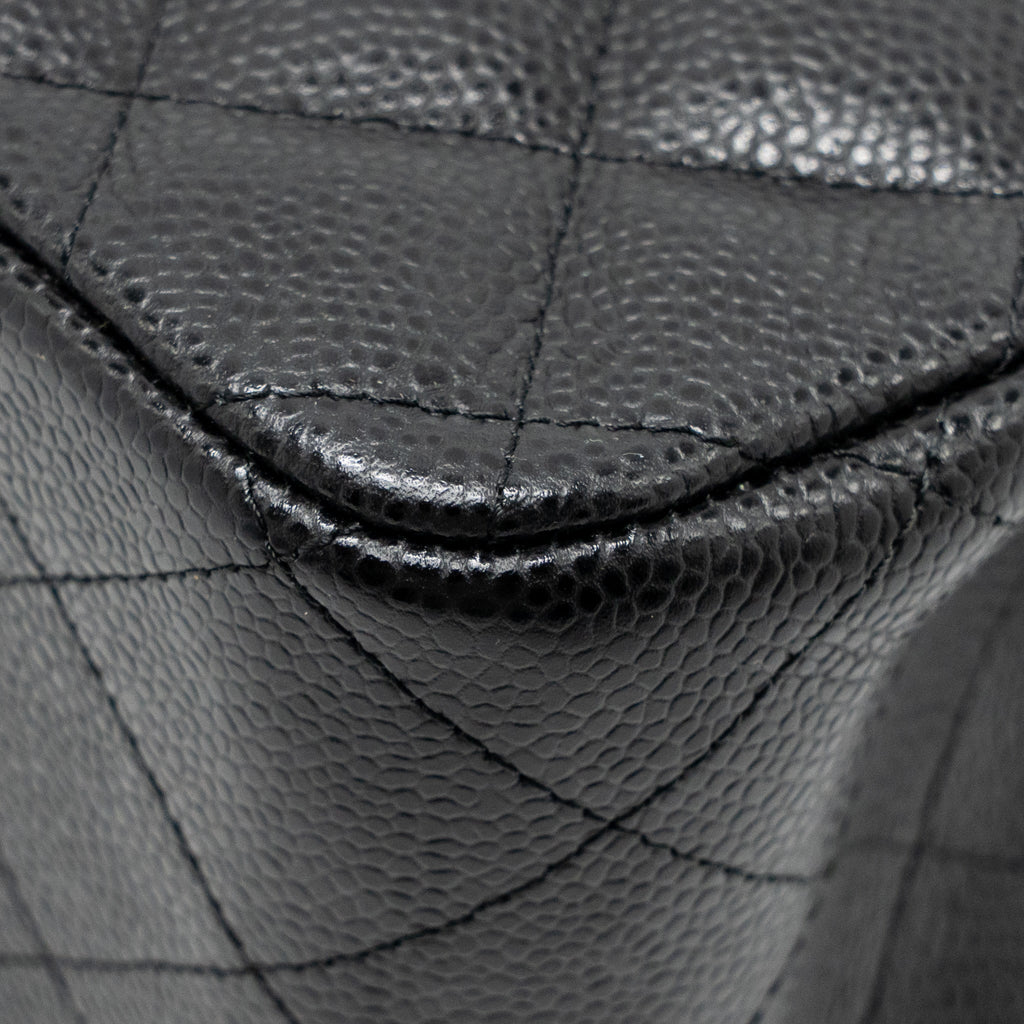 chanel-jumbo-classic-double-flap-bag-caviar-black-ghw-11