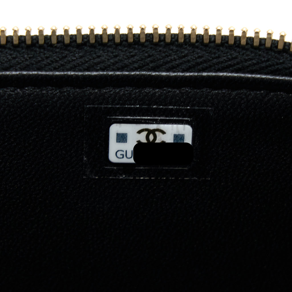 chanel-22k-gold-pillar-adjustable-chain-long-vanity-lambskin-black-ghw-microchip