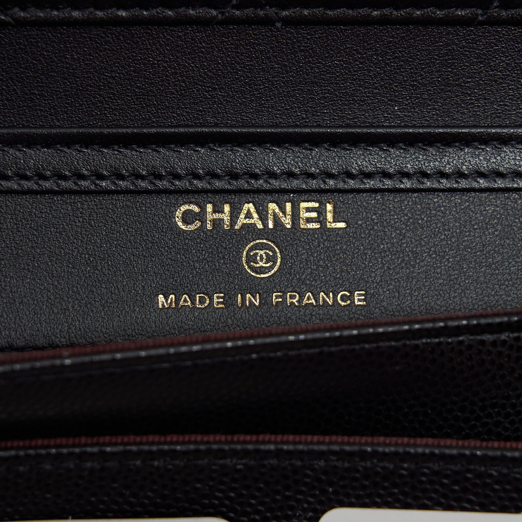 chanel-2-in-1-wallet-on-chain-caviar-black-ghw