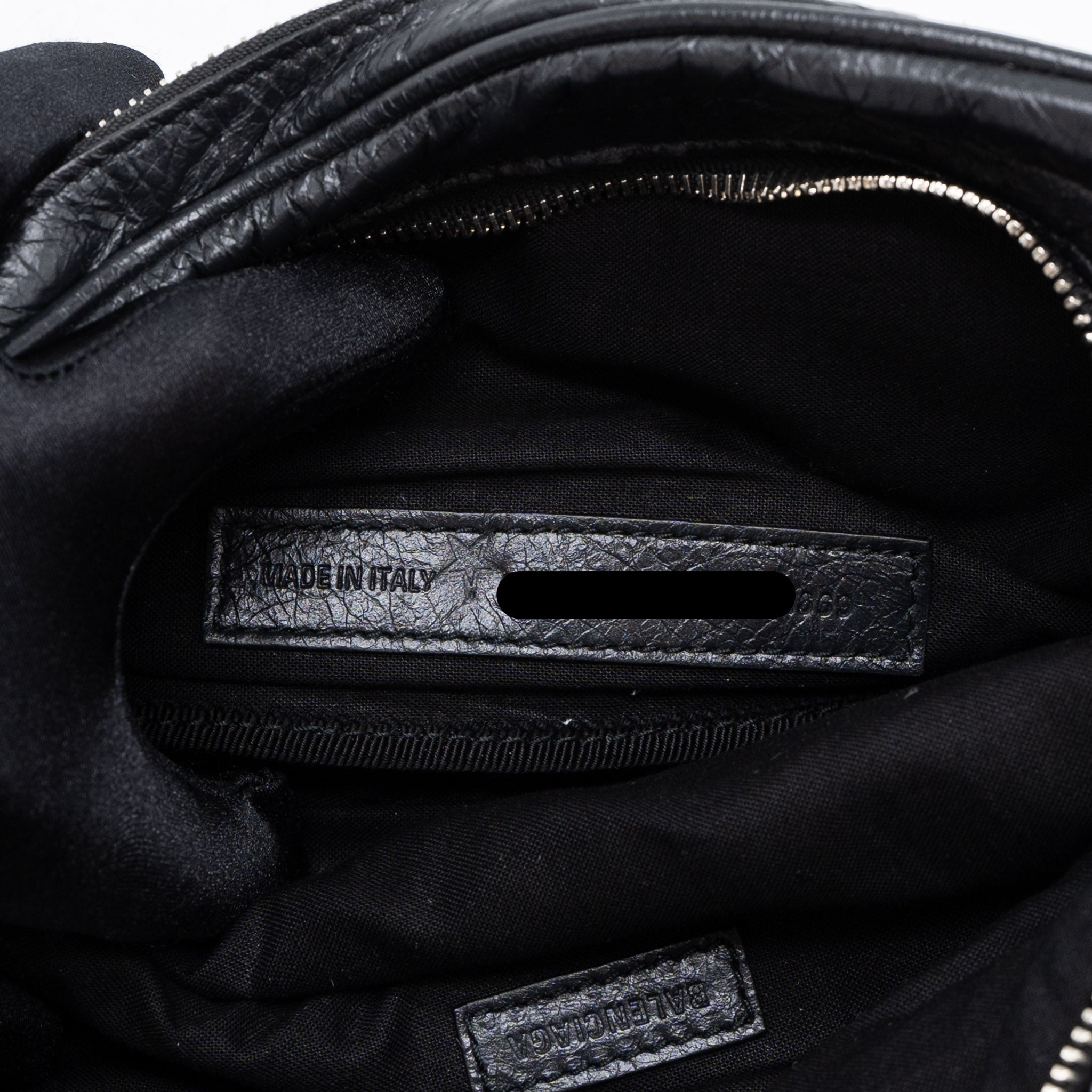 balenciaga-europa-belt-bag-calfskin-black-red-shw