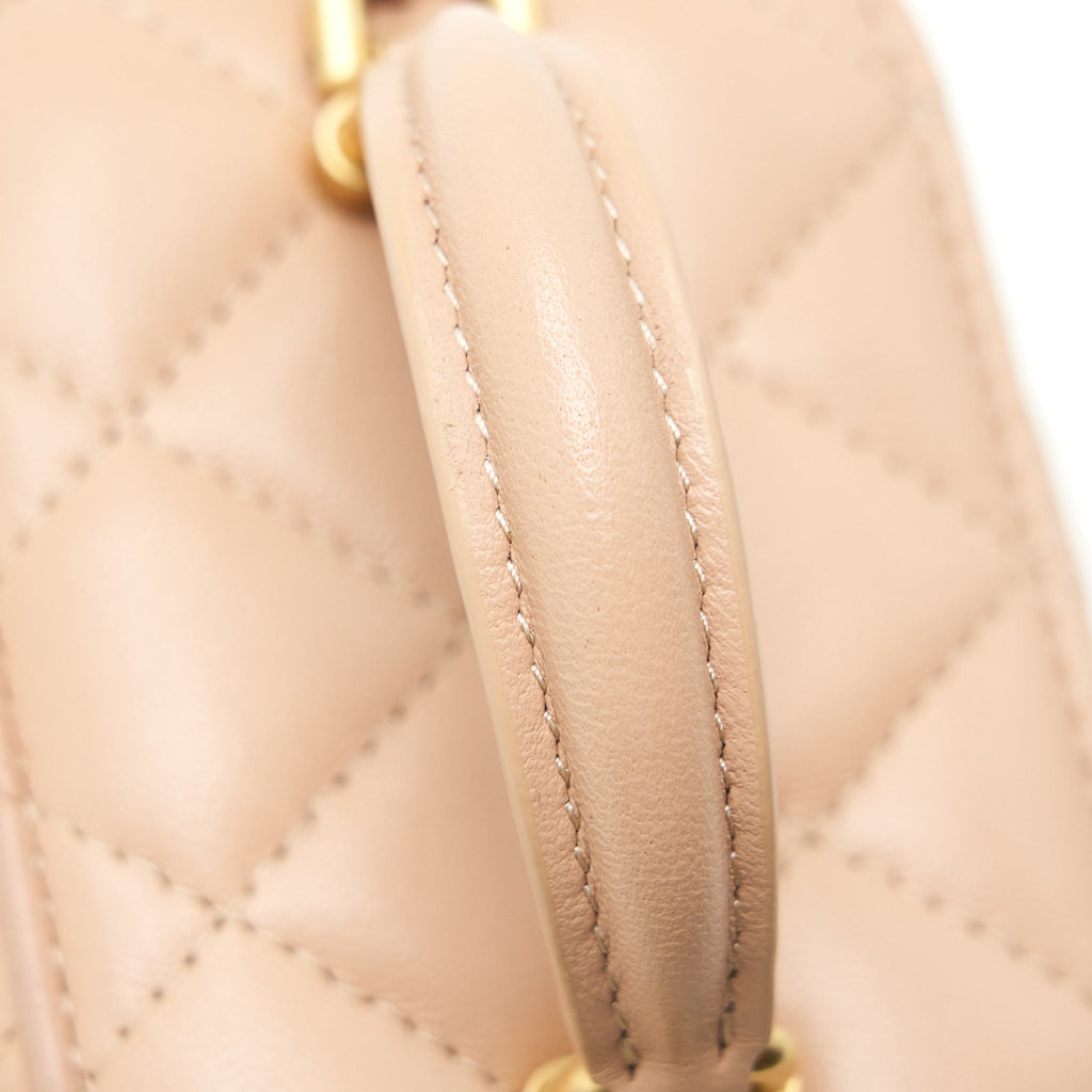 chanel-top-handle-mini-vanity-on-chain-lambskin-beige-ghw