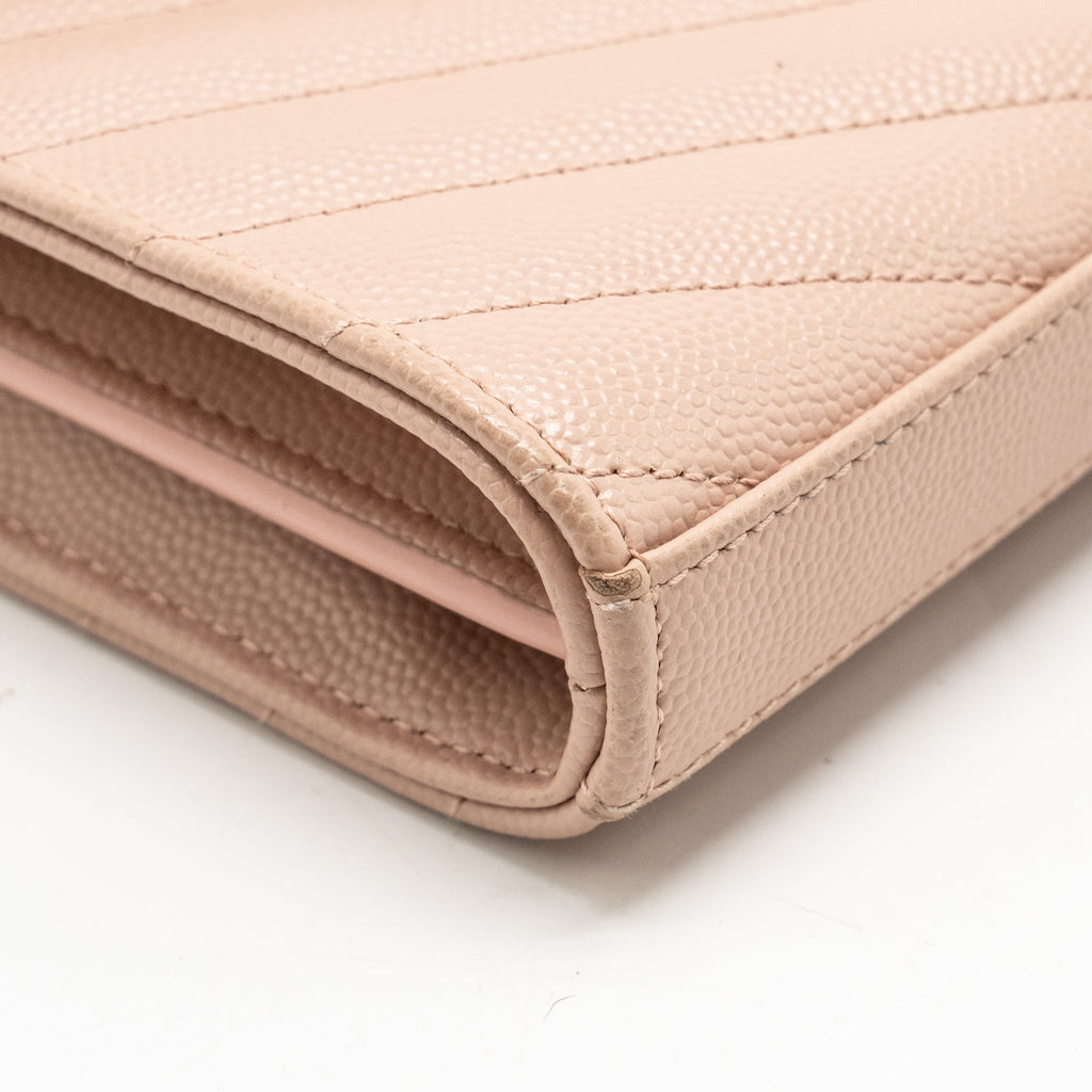 saint-laurent-ysl-matelasse-chain-wallet-grained-calfskin-pale-blush-ghw