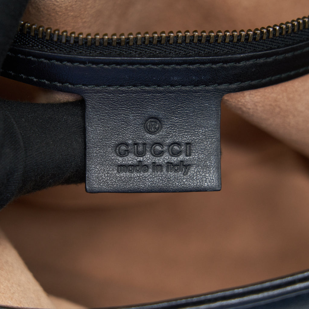 gucci-gg-marmont-small-shoulder-bag-black