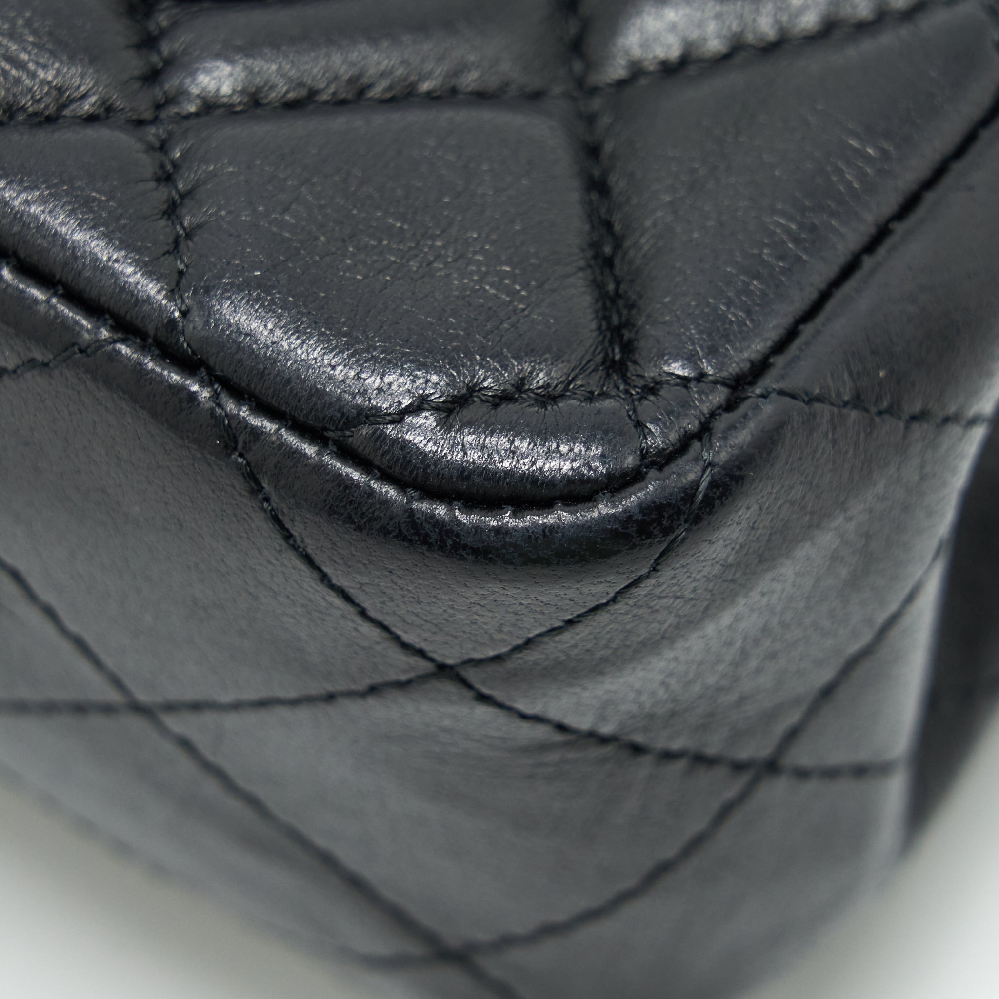 chanel-mini-rectangular-flap-bag-lambskin-black-ghw
