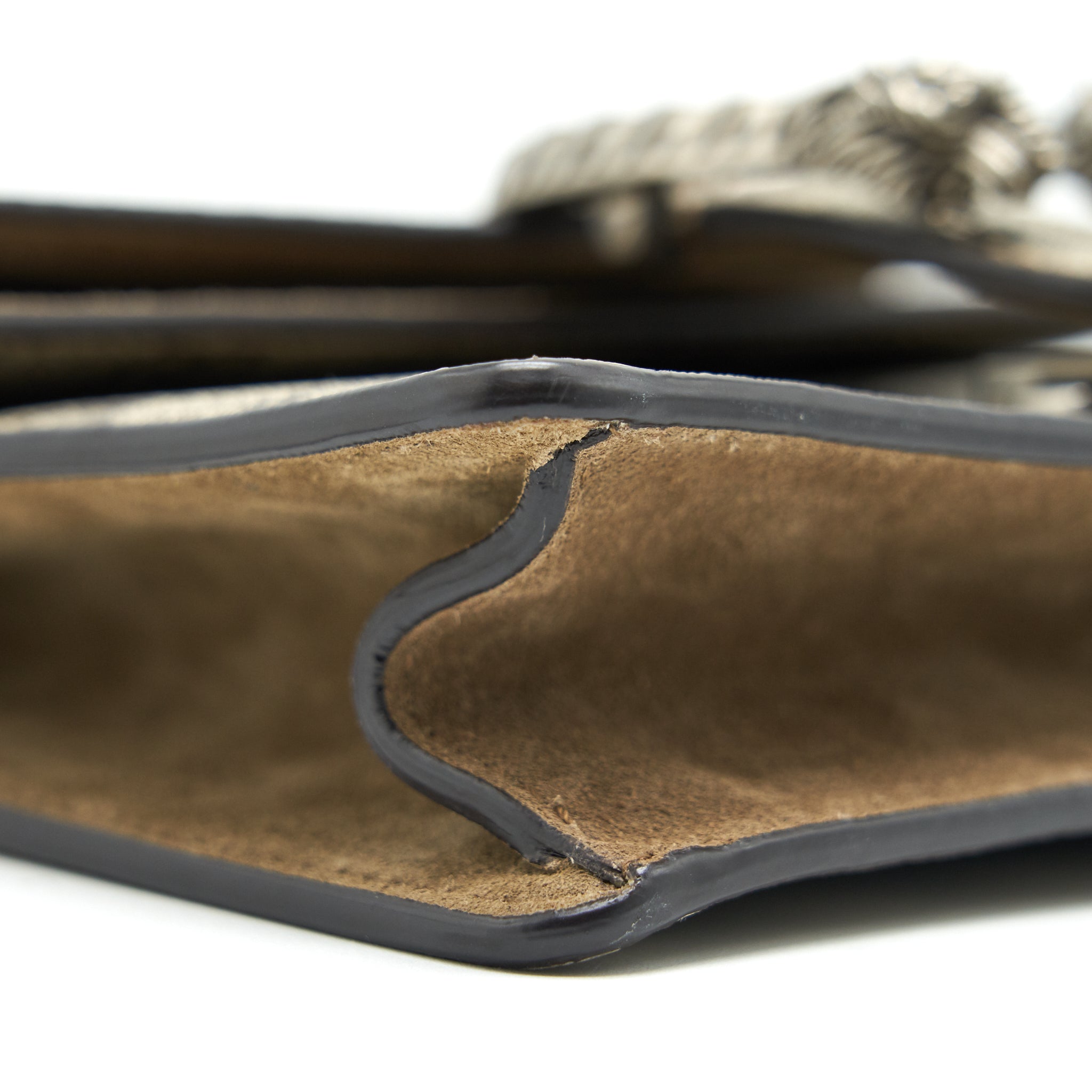 gucci-dionysus-gg-supreme-mini-bag-in-beige