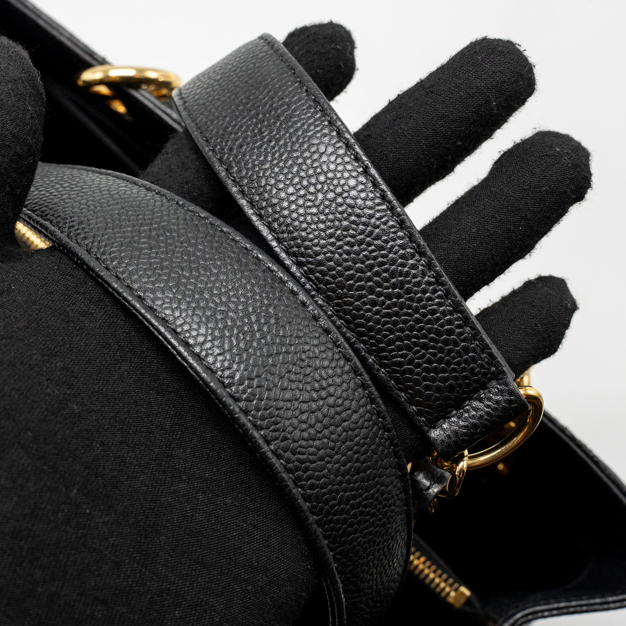 chanel-grand-shopping-tote-gst-caviar-black-ghw-3