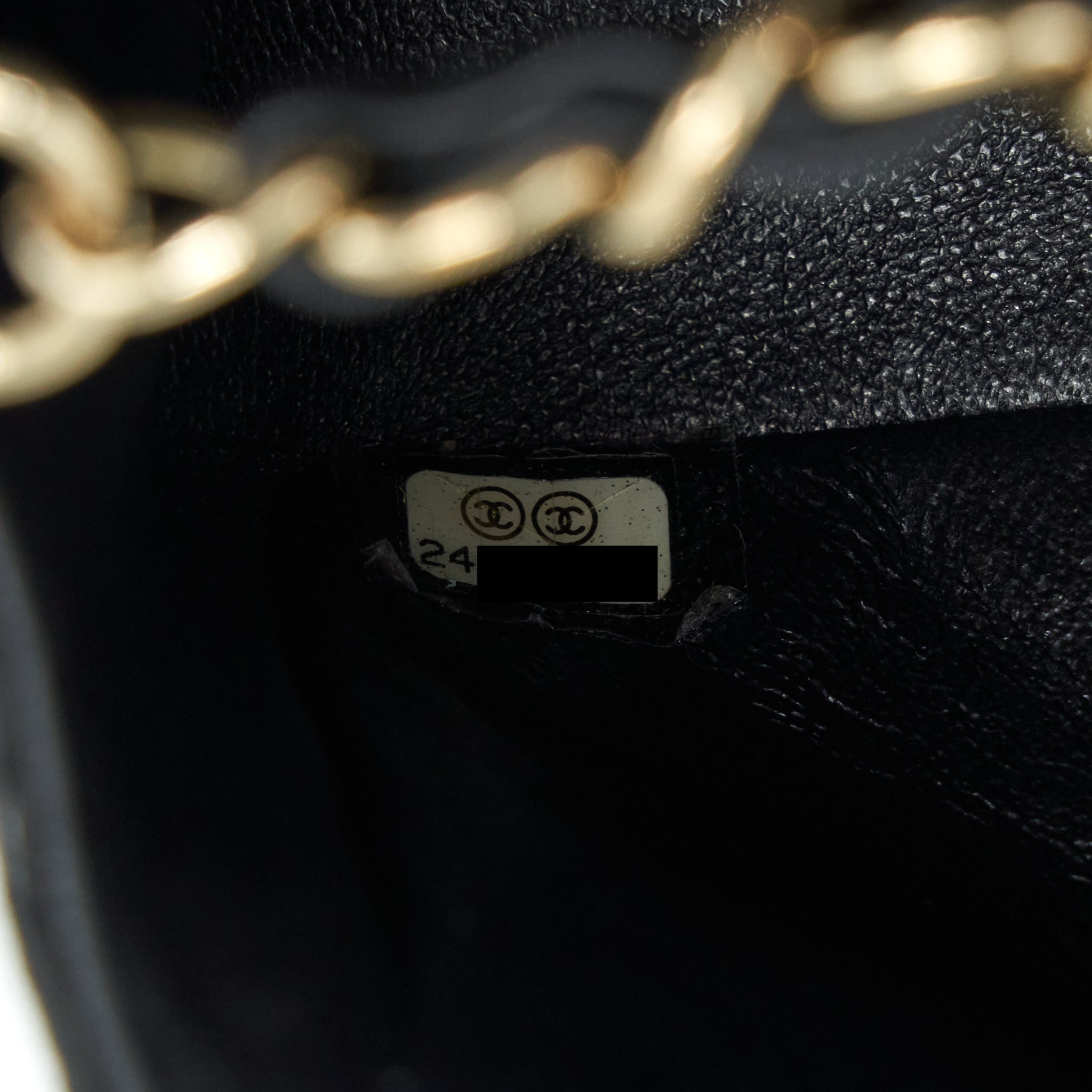 chanel-mini-rectangular-flap-bag-lambskin-black-ghw