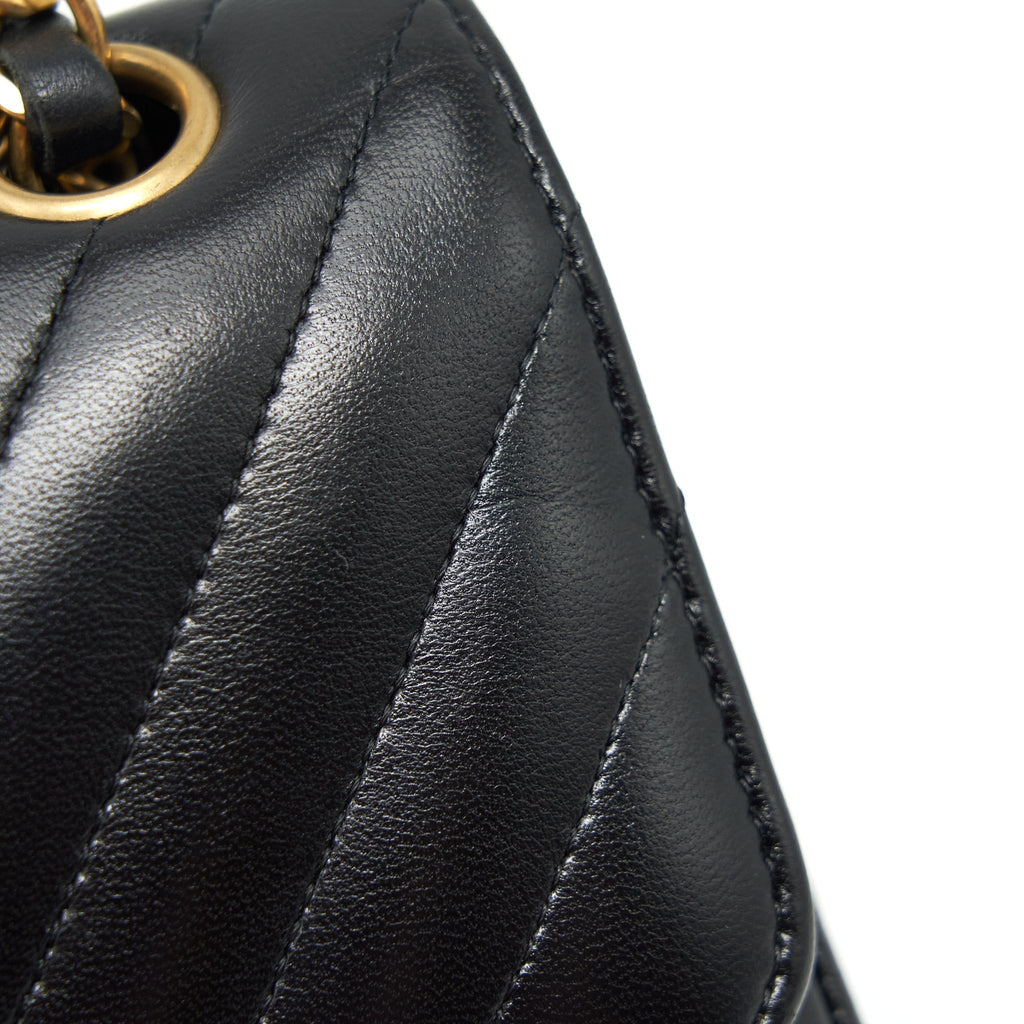 chanel-small-classic-double-flap-bag-chevron-lambskin-black-ghw