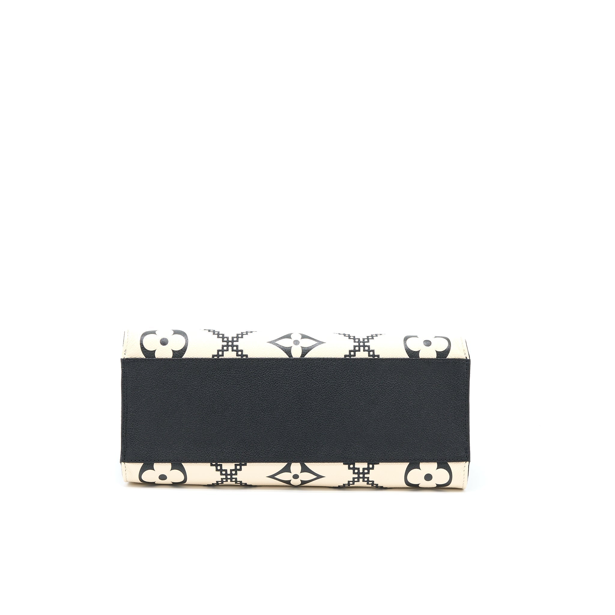 louis-vuitton-onthego-mm-empreinte-cream-black-ghw-new-version